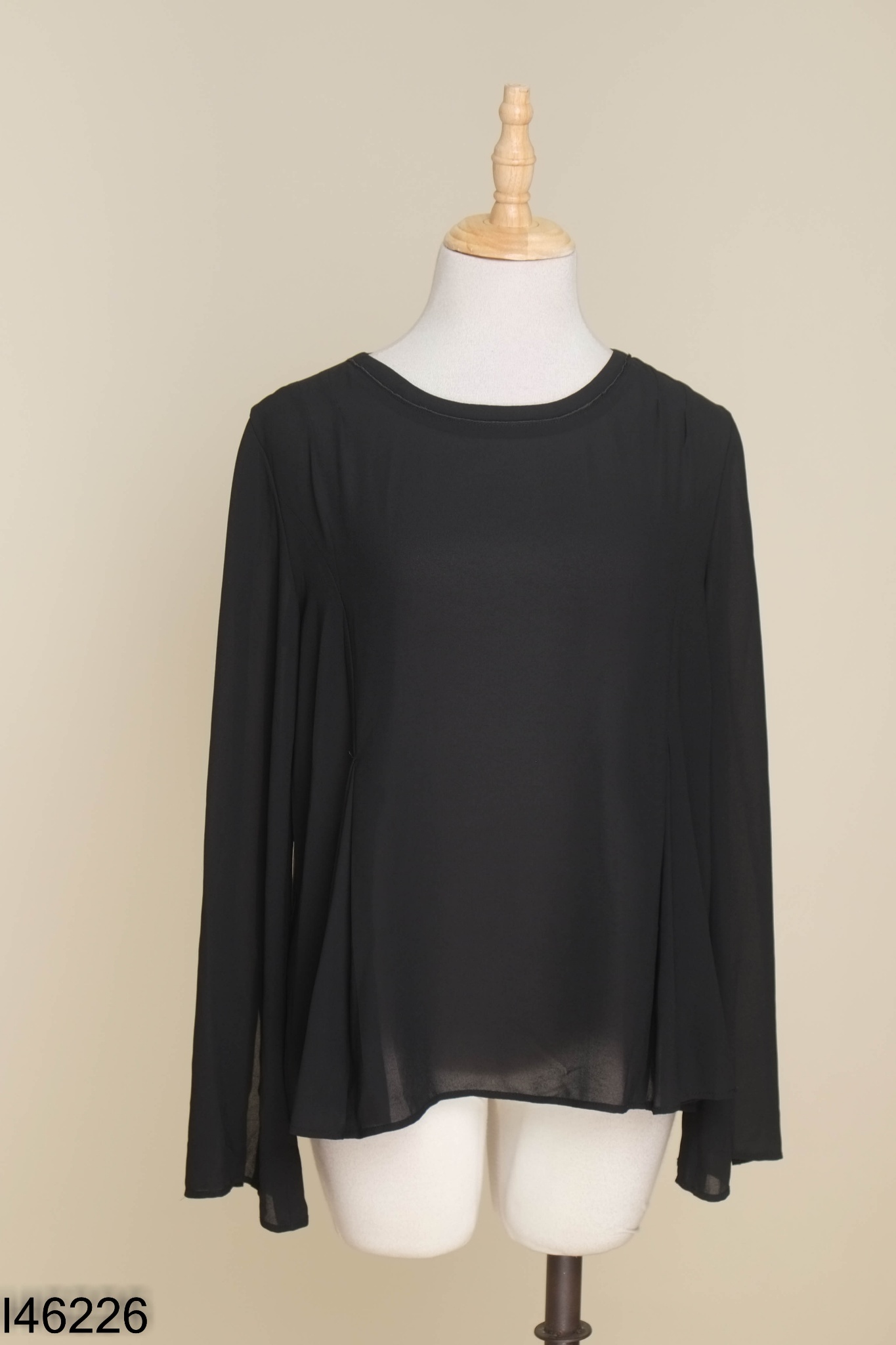 Áo voan IVY MODA đen trơn