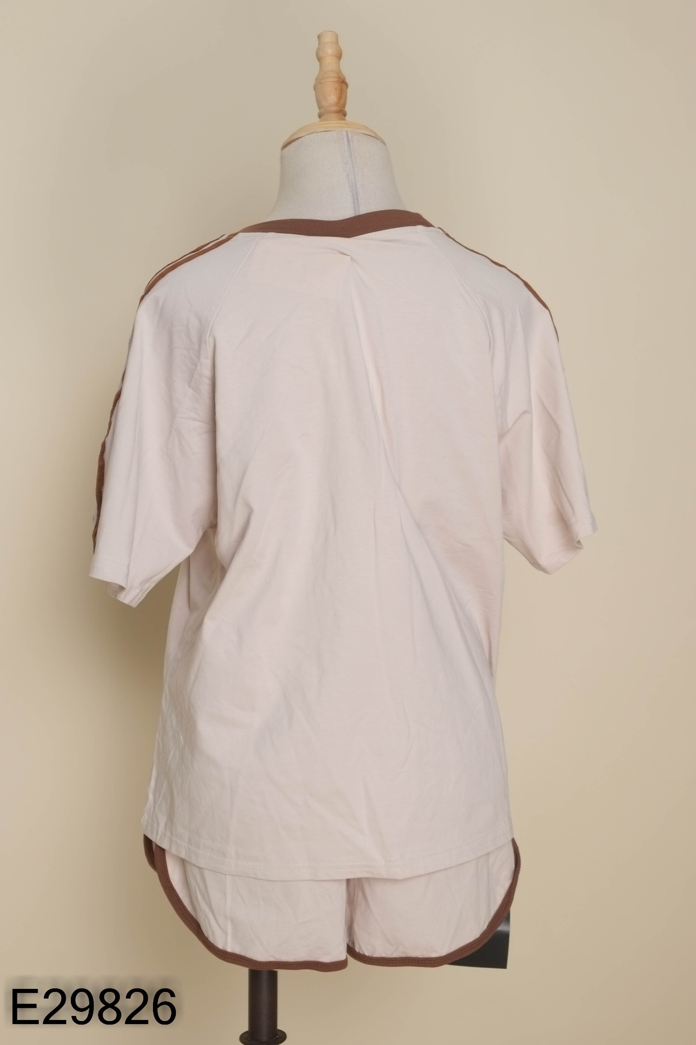 NEWTAG SET Áo be kẻ nâu + quần short