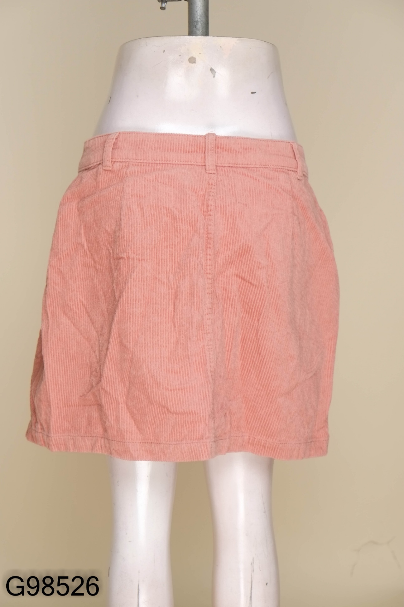 Chân váy STRADIVARIUS nhung tăm hồng