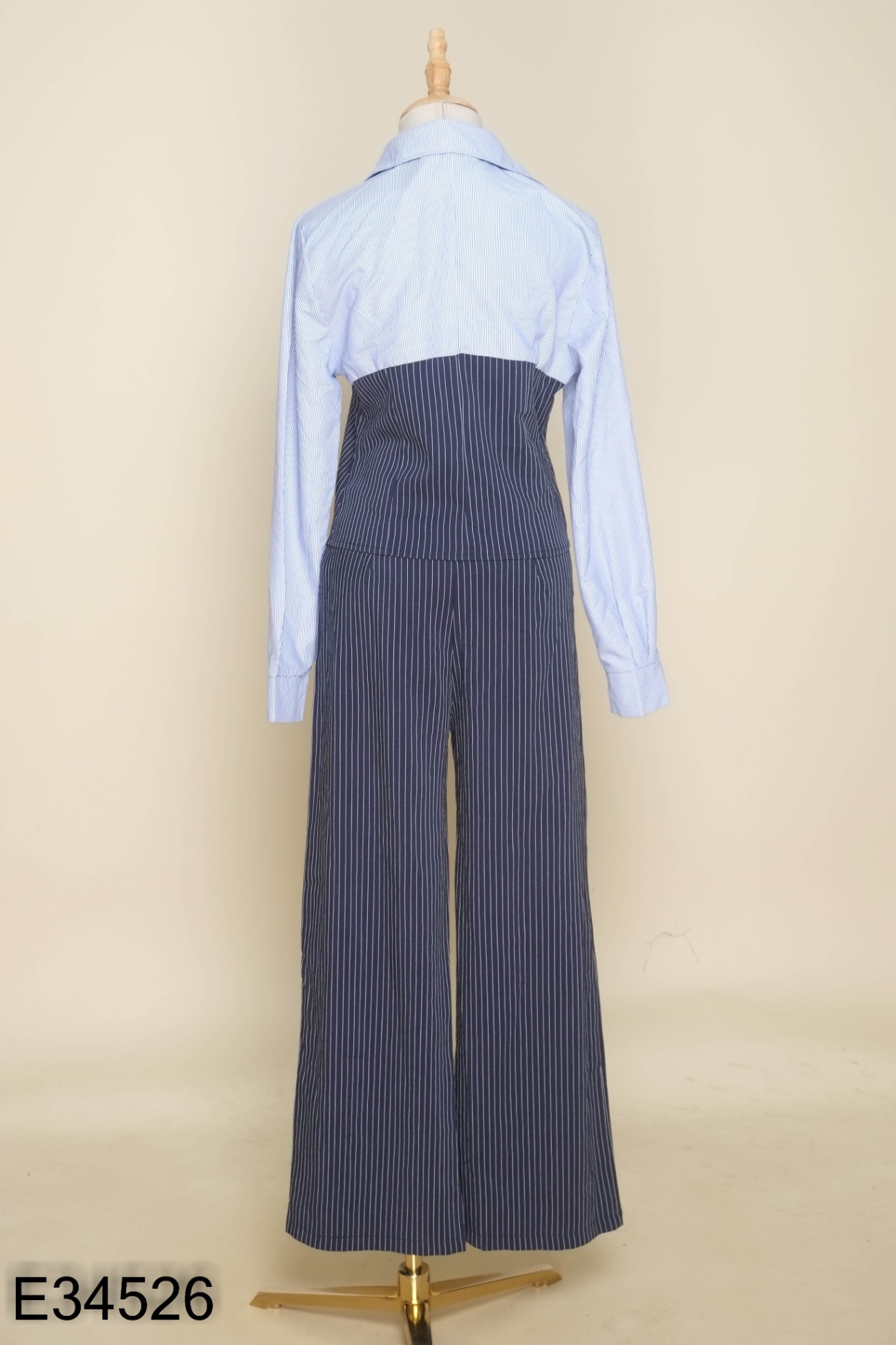 SET SHEIN Áo xanh kẻ trắng + quần dài
