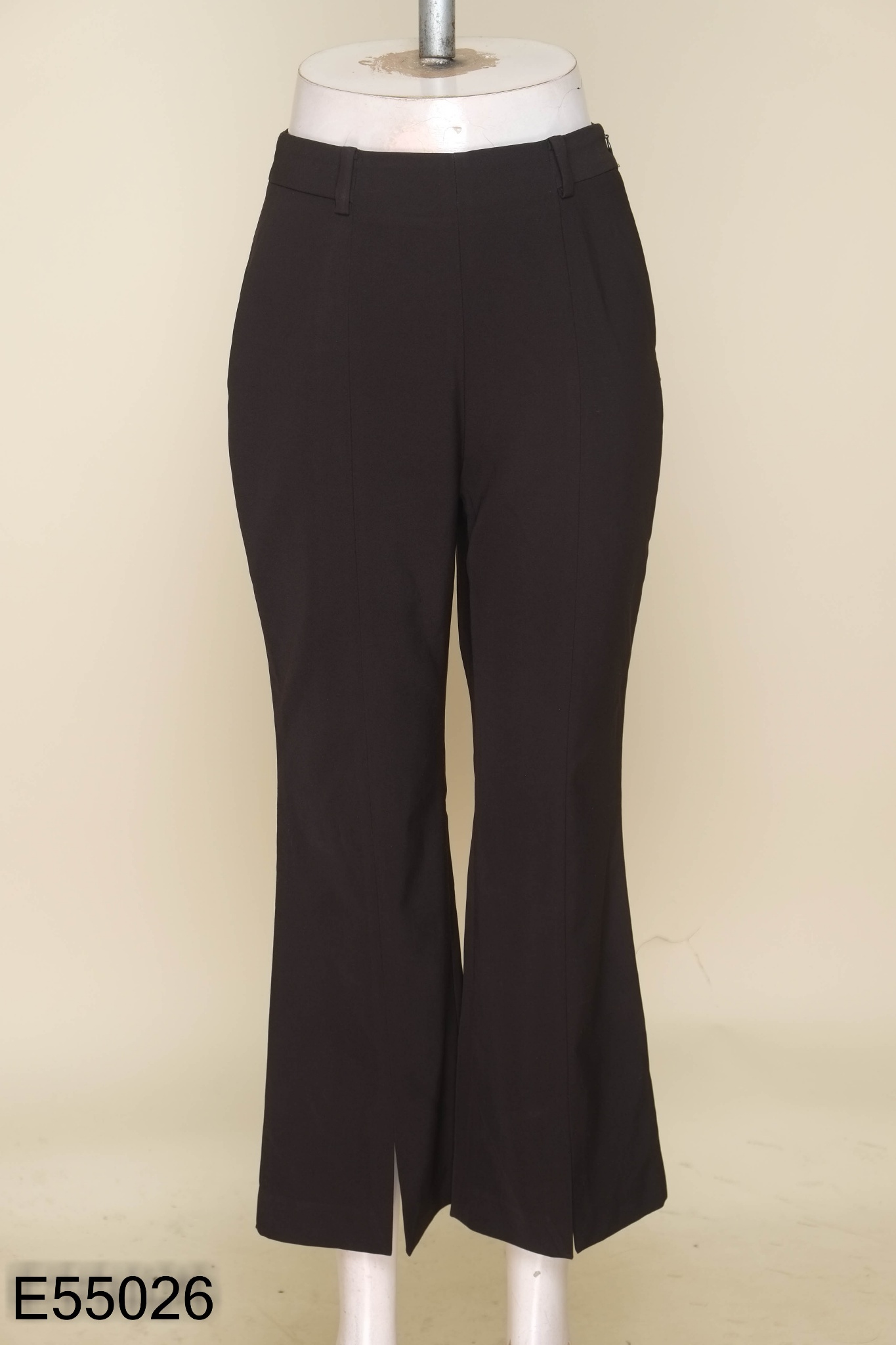 Quần IVY MODA đen trơn