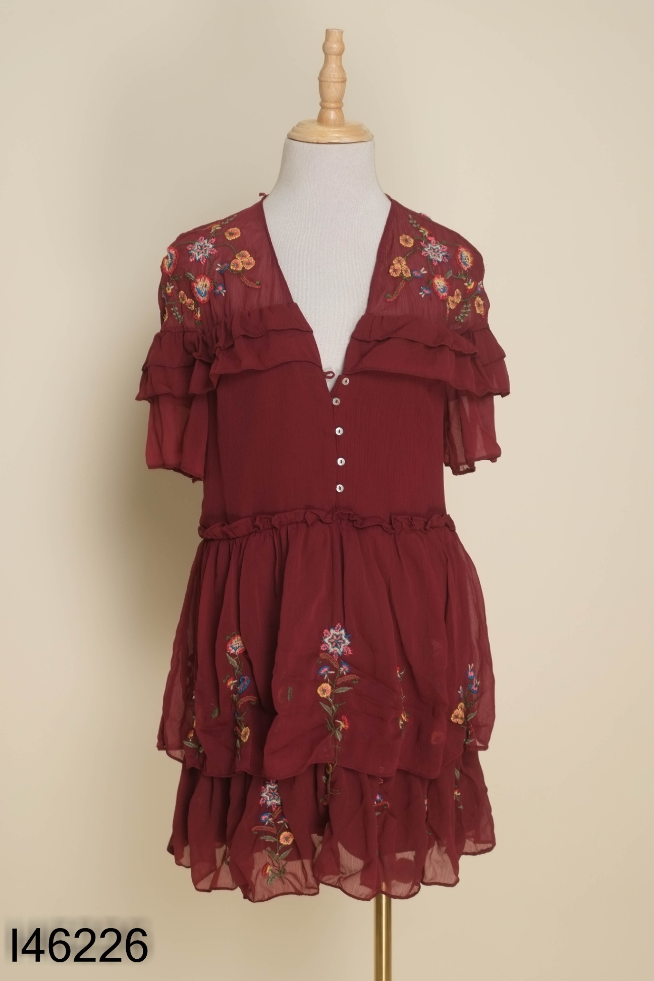 Váy voan đỏ ZARA thêu hoa