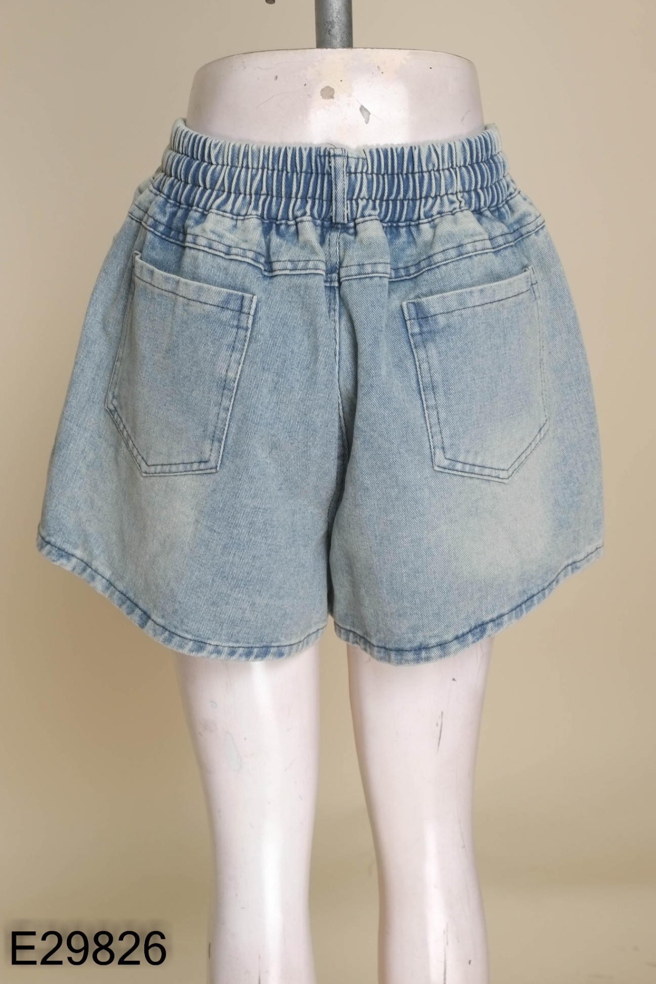 NEWTAG Quần short jean xanh