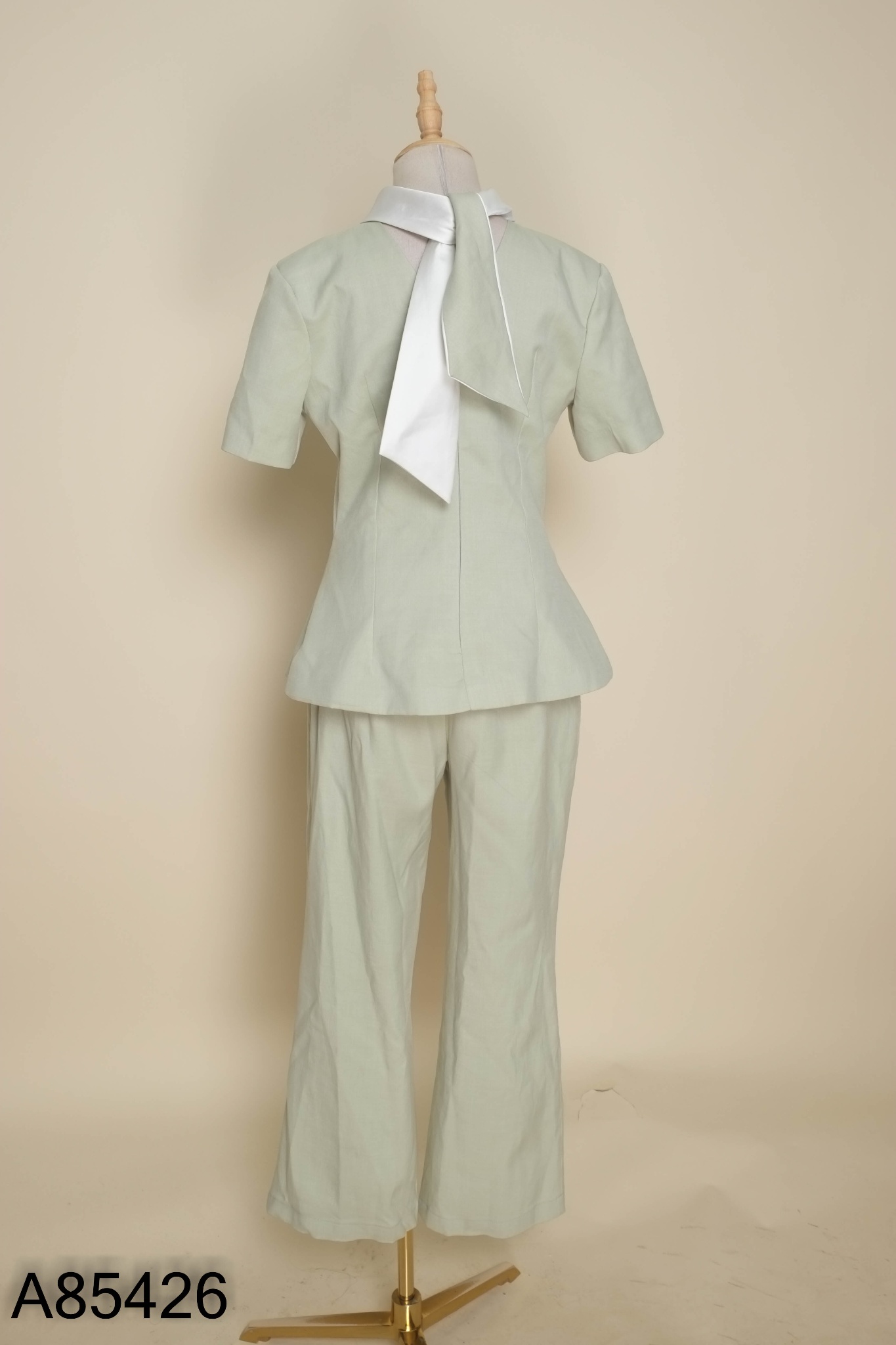 Set ME DESIGN xanh nhạt áo kiểu + quần dài
