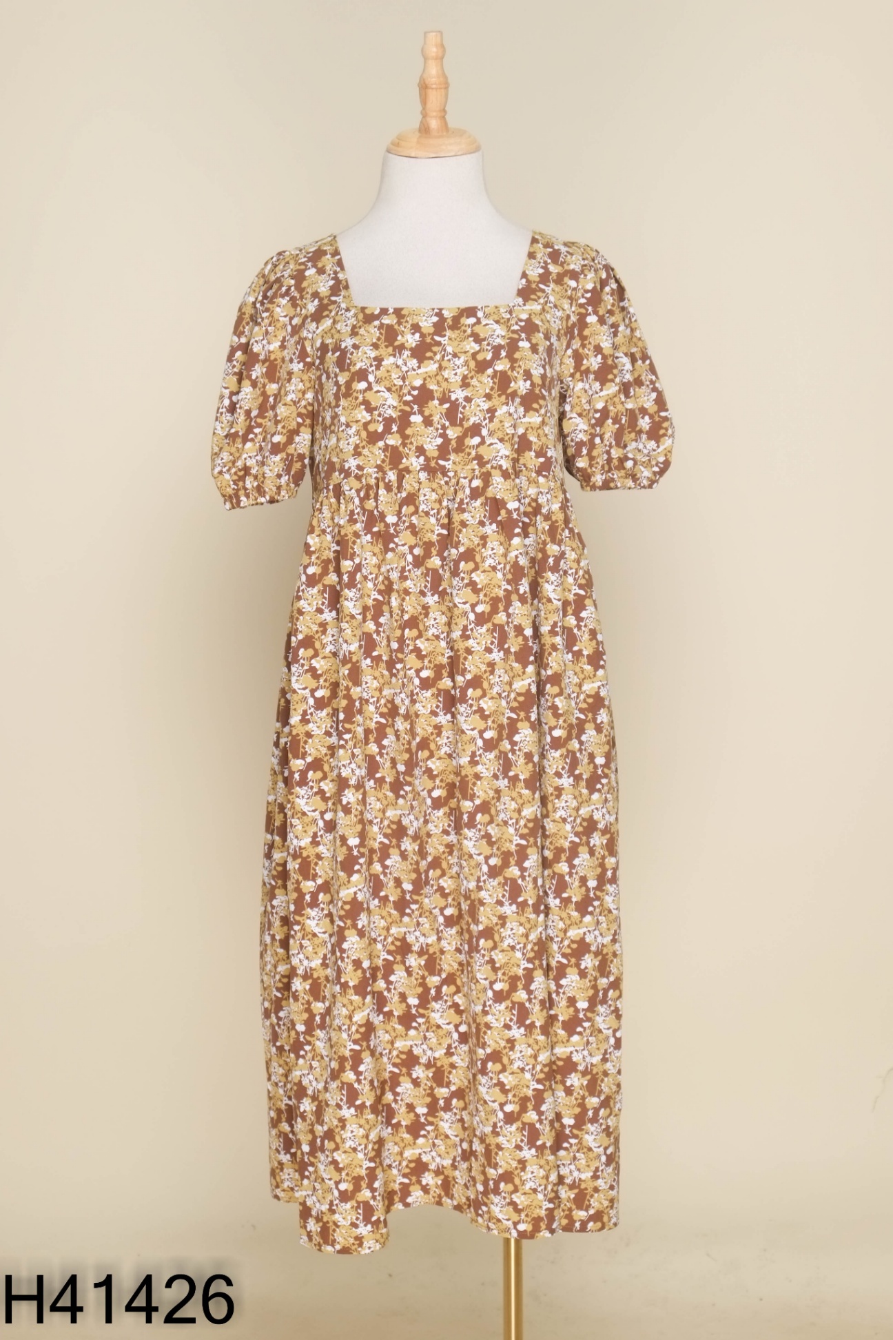 Váy CUNNIE STORE nâu phối vàng