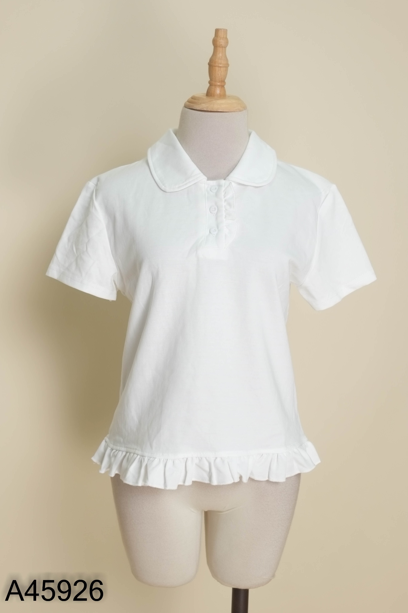 Áo trắng cổ bèo