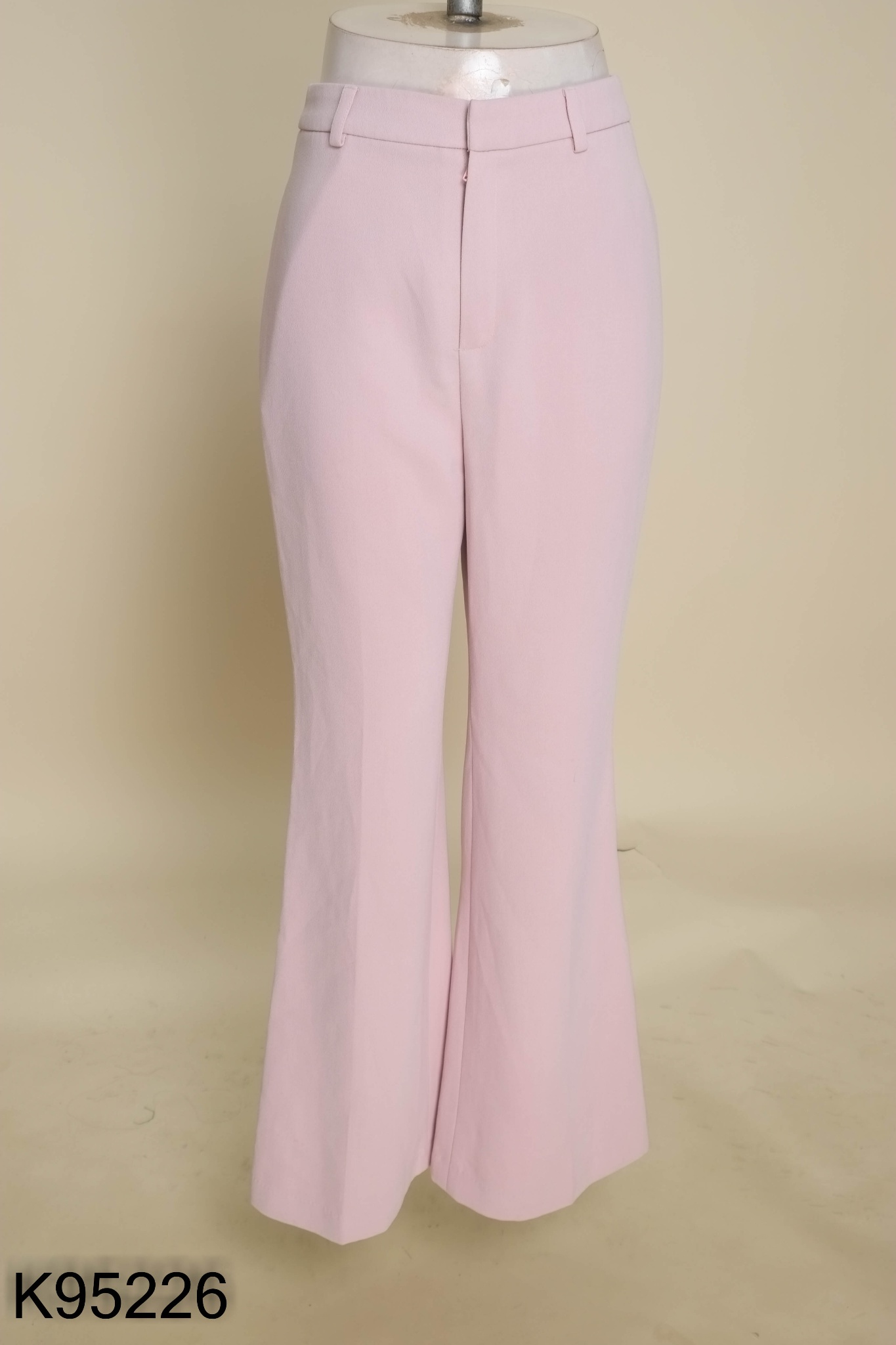 Quần D.CHIC hồng ống loe