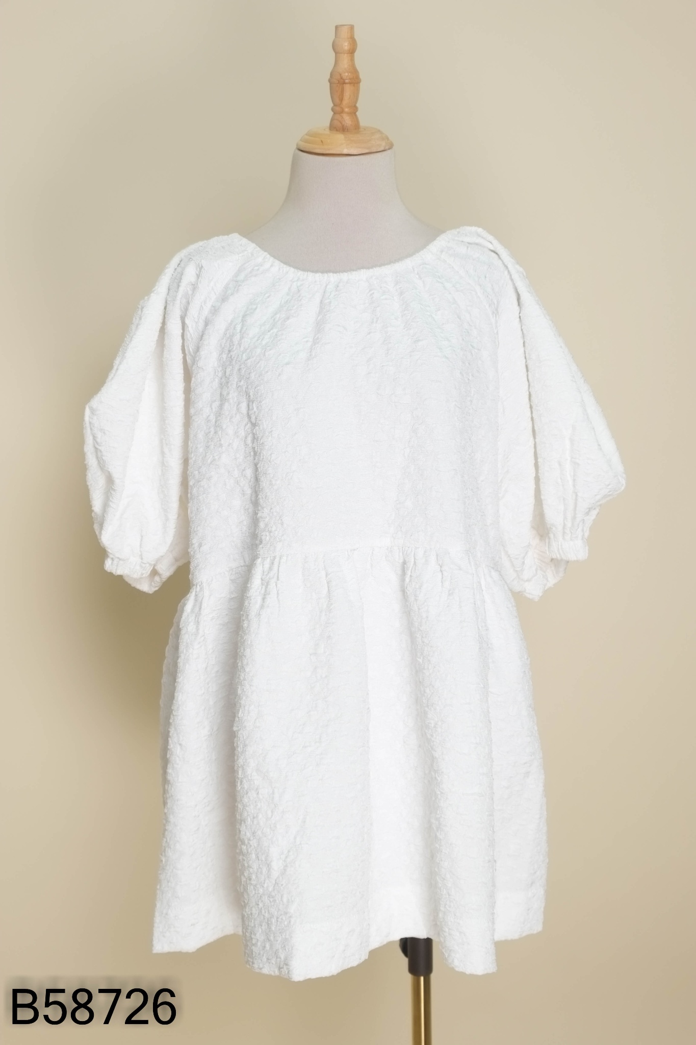 Áo babydoll LOLLIE trắng tay phồng