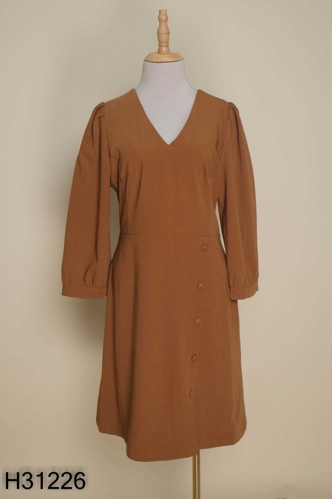 Váy ADORE DRESS nâu phối khuy