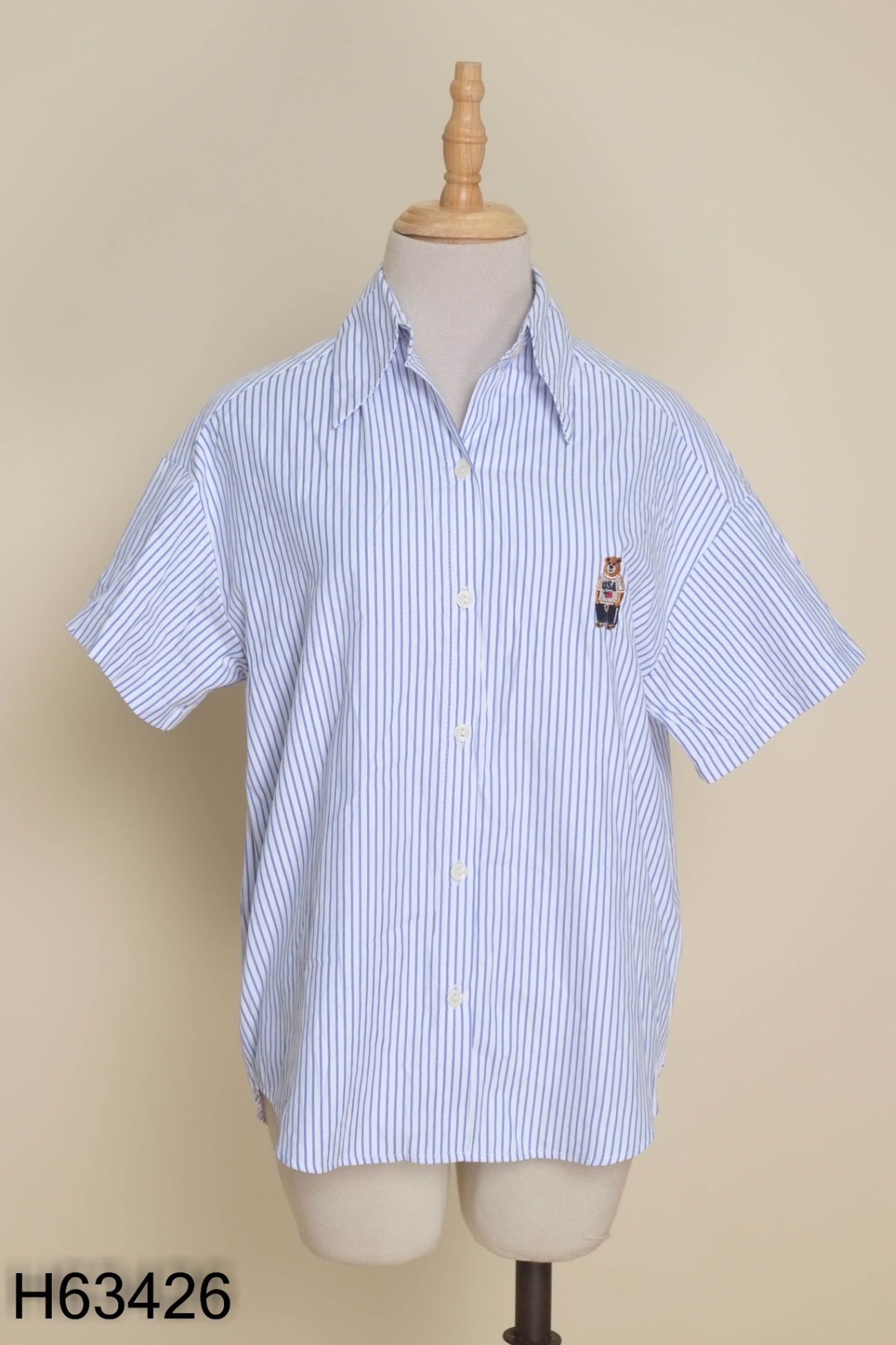 Áo sơ mi trắng sọc xanh WHO.A.U (xuất)