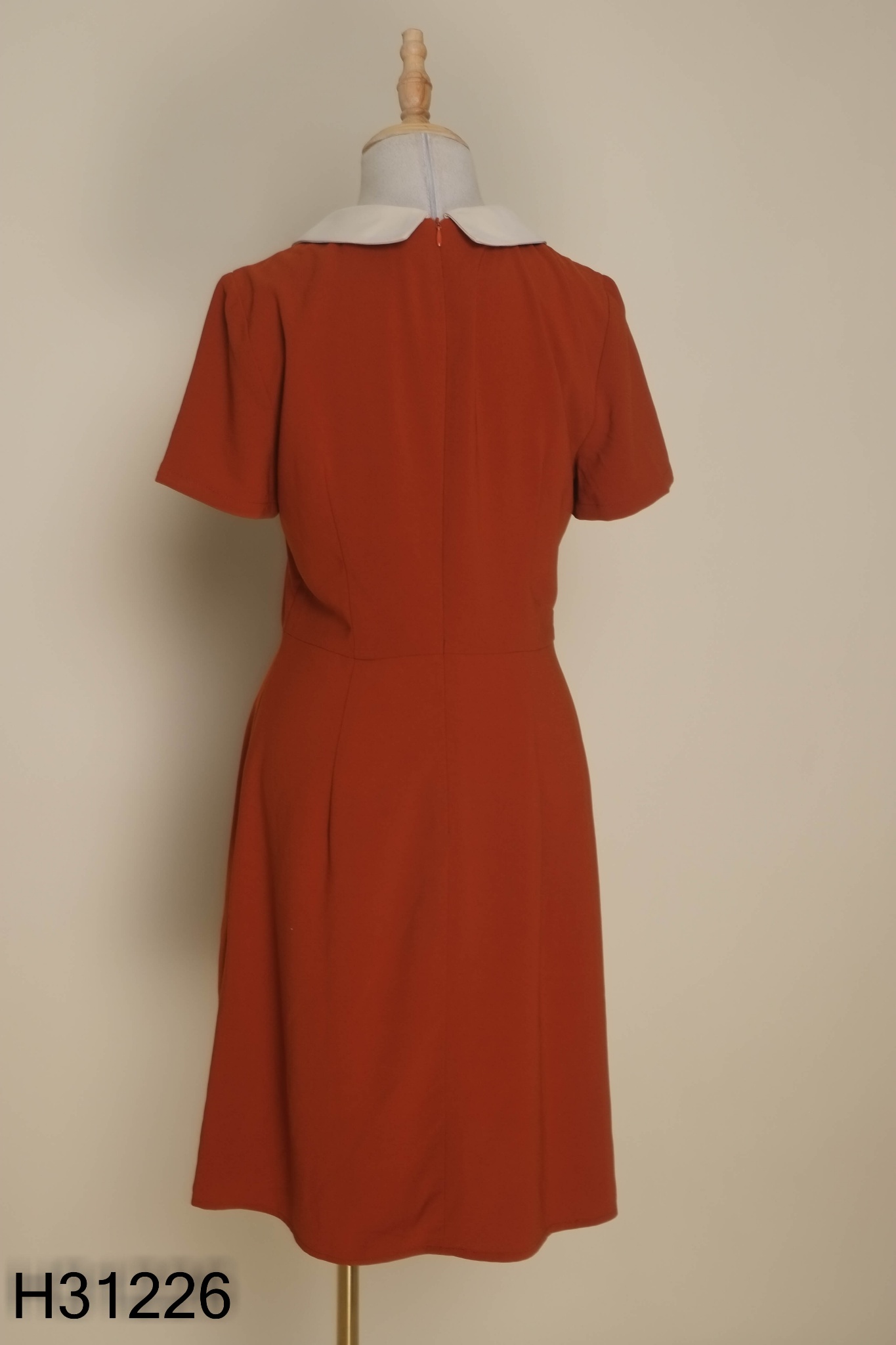 Váy ADORE DRESS nâu cổ be