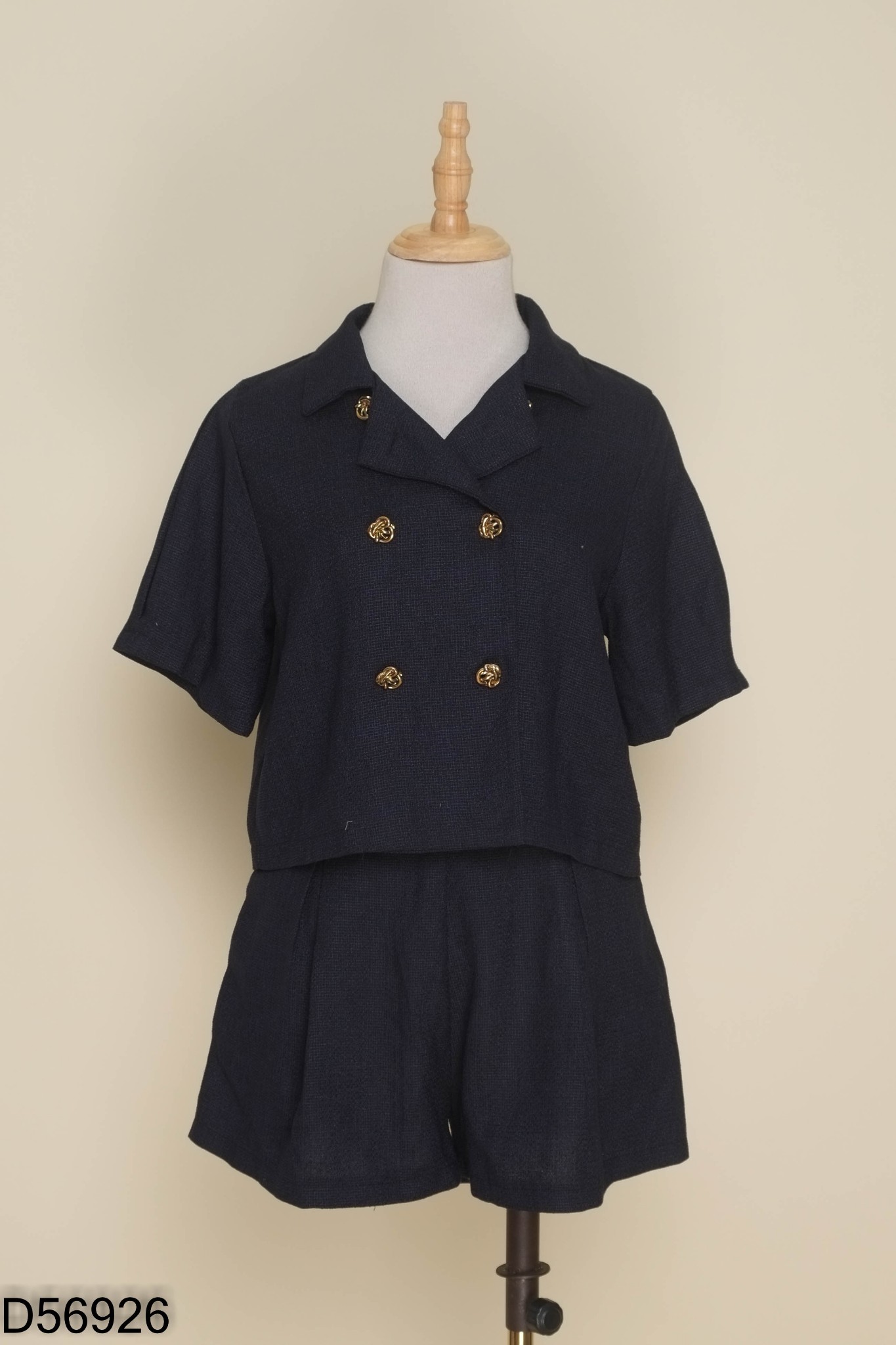 Set Áo xanh than cúc vàng + quần shorts