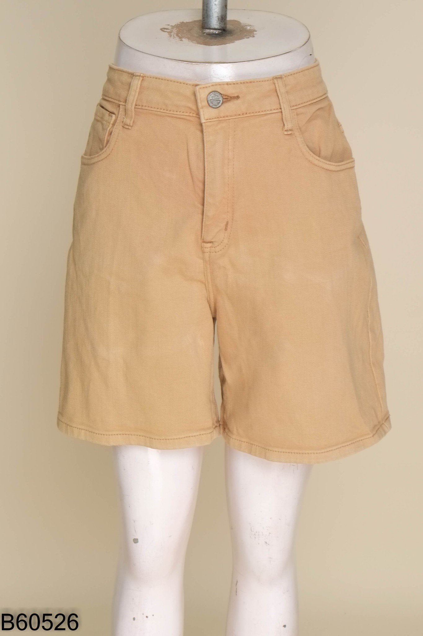 Quần shorts jeans nâu