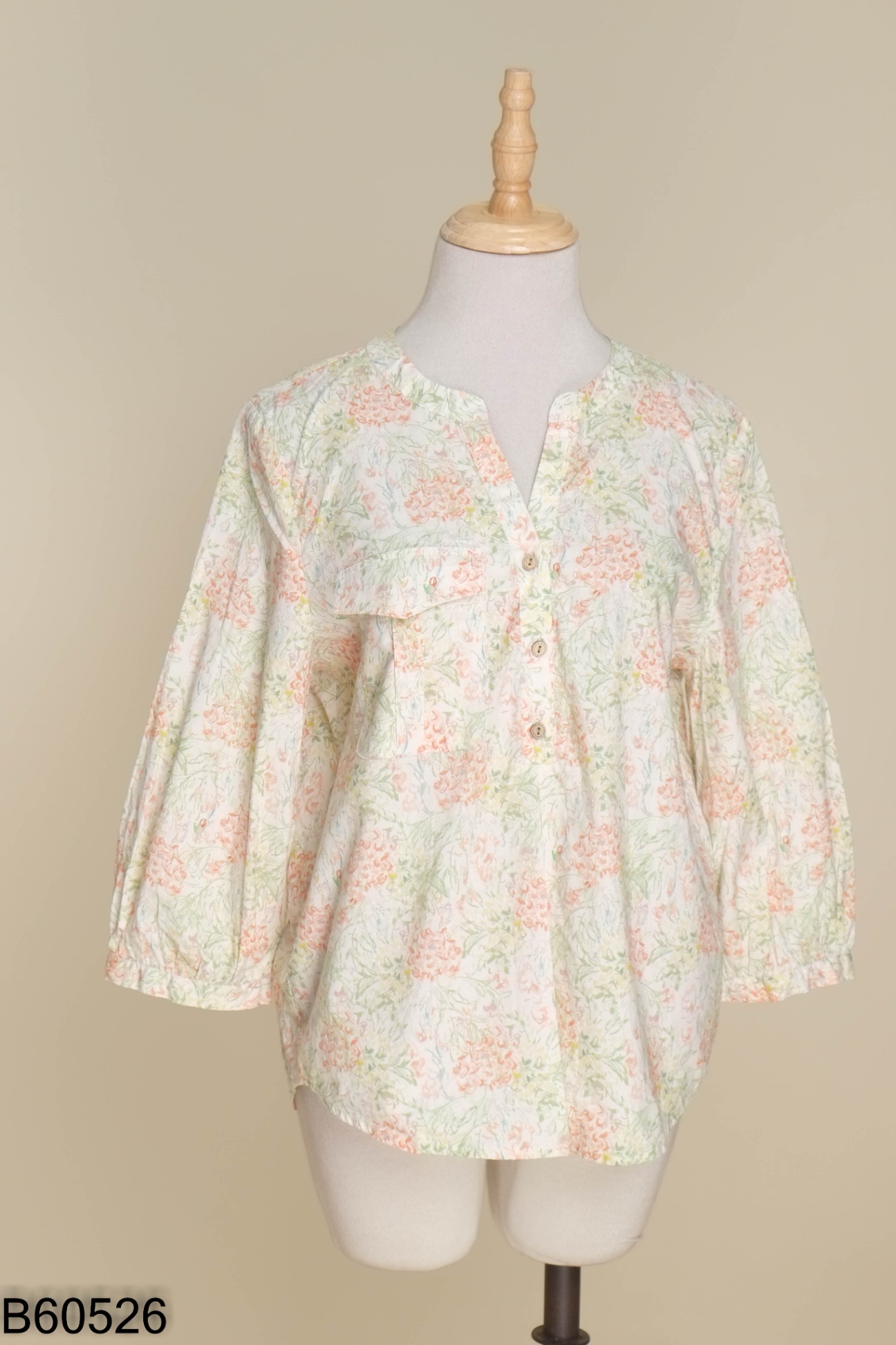 Áo be ADORE DRESS hoa màu săc