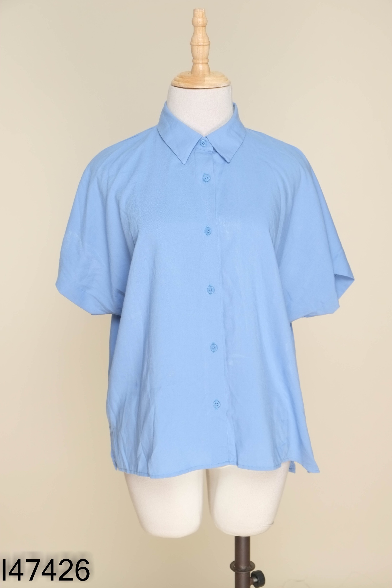Áo UNIQLO Xanh trơn