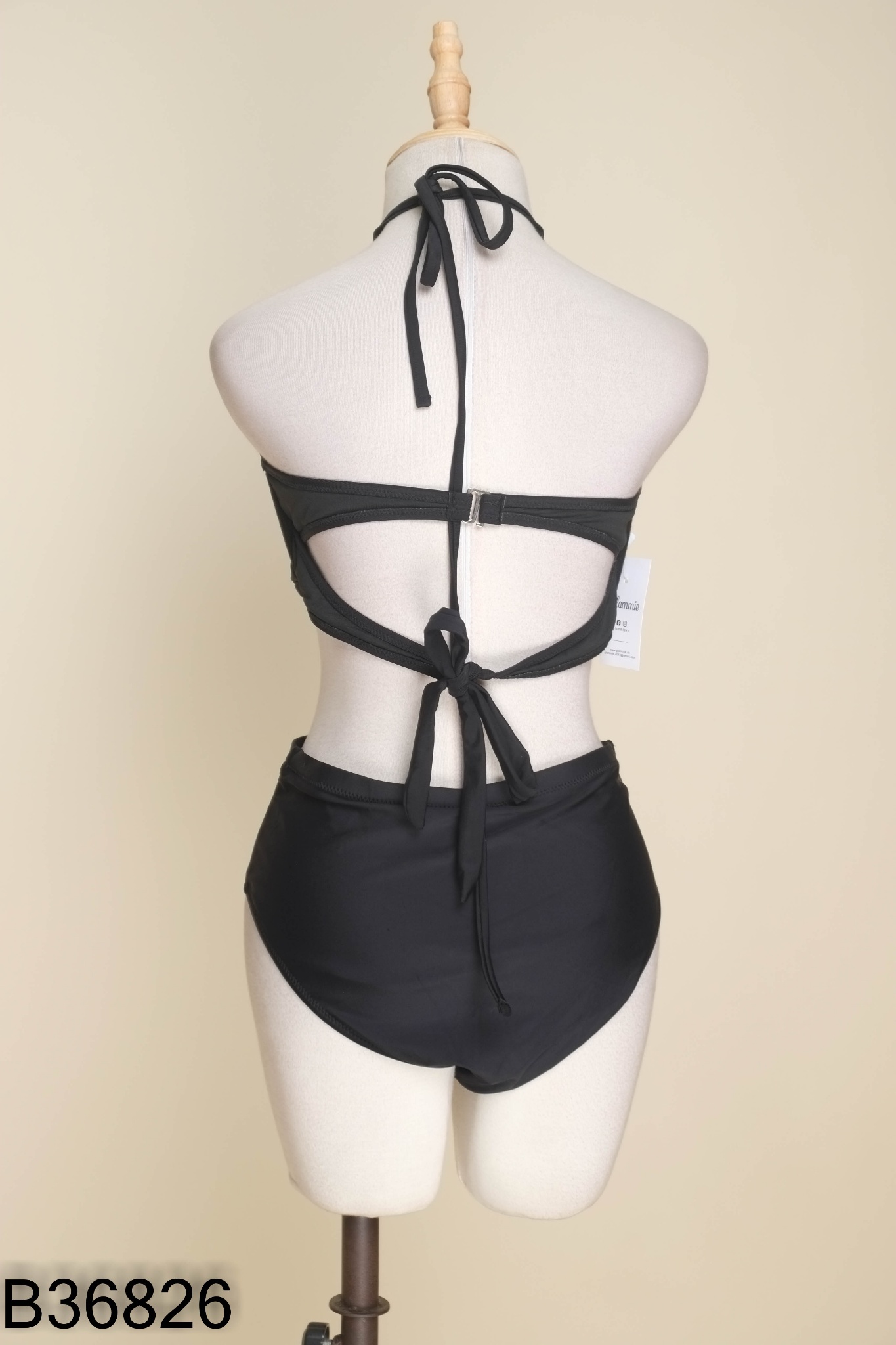 Set bikini đen áo yếm + quần