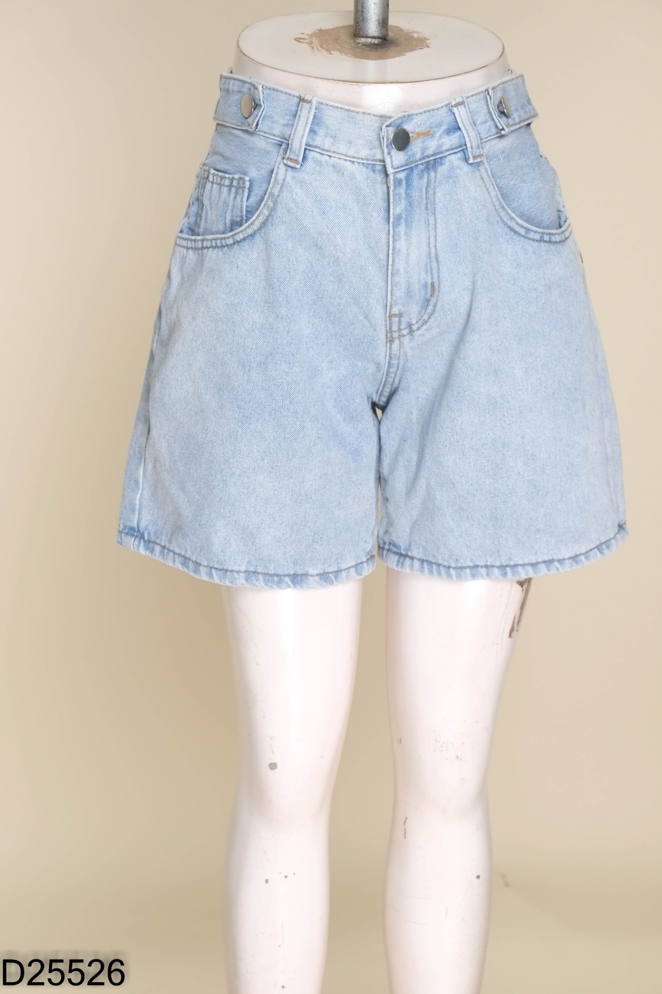 Quần short jeans xanh lửng