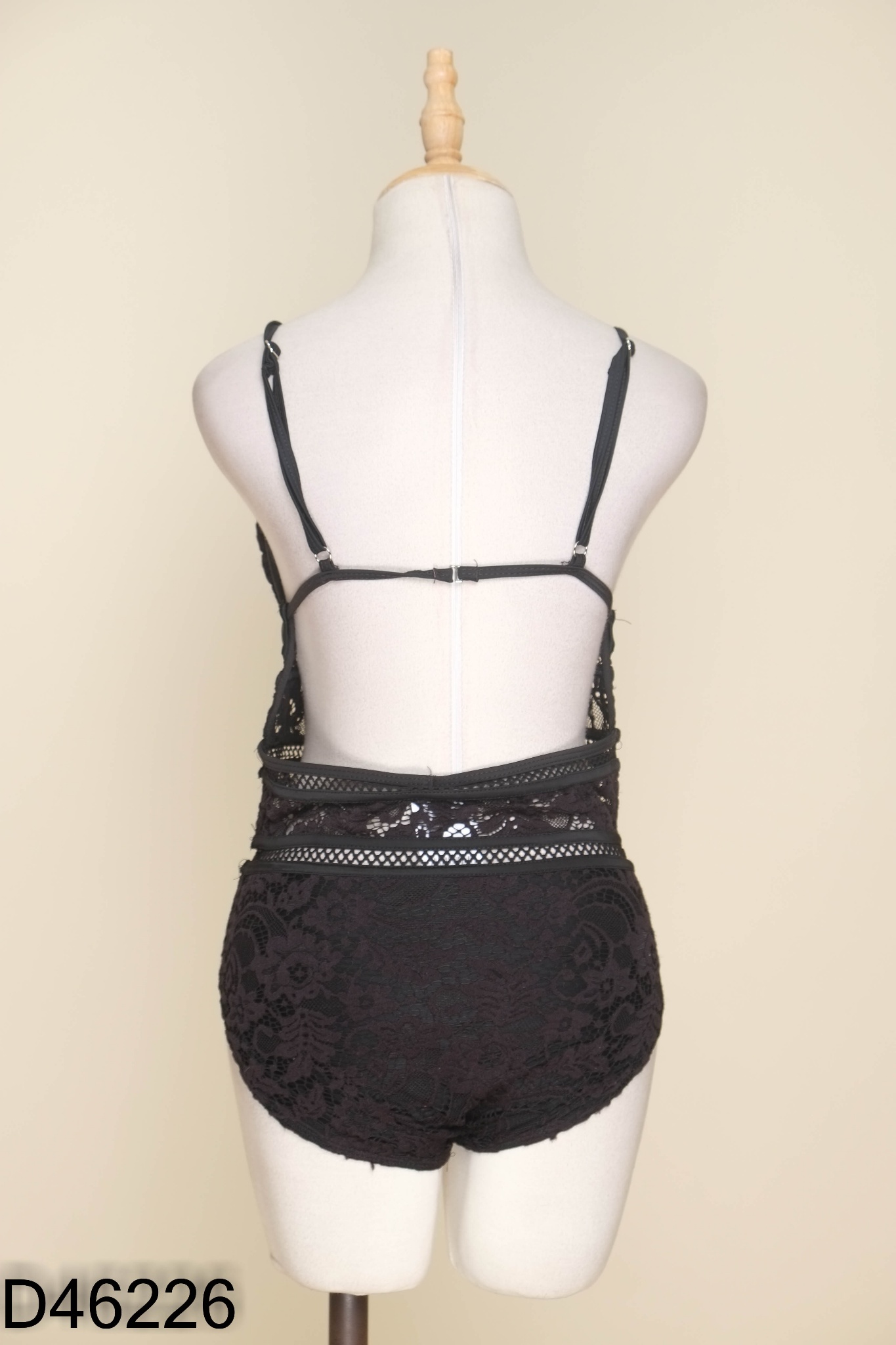 Bodysuit ren đen