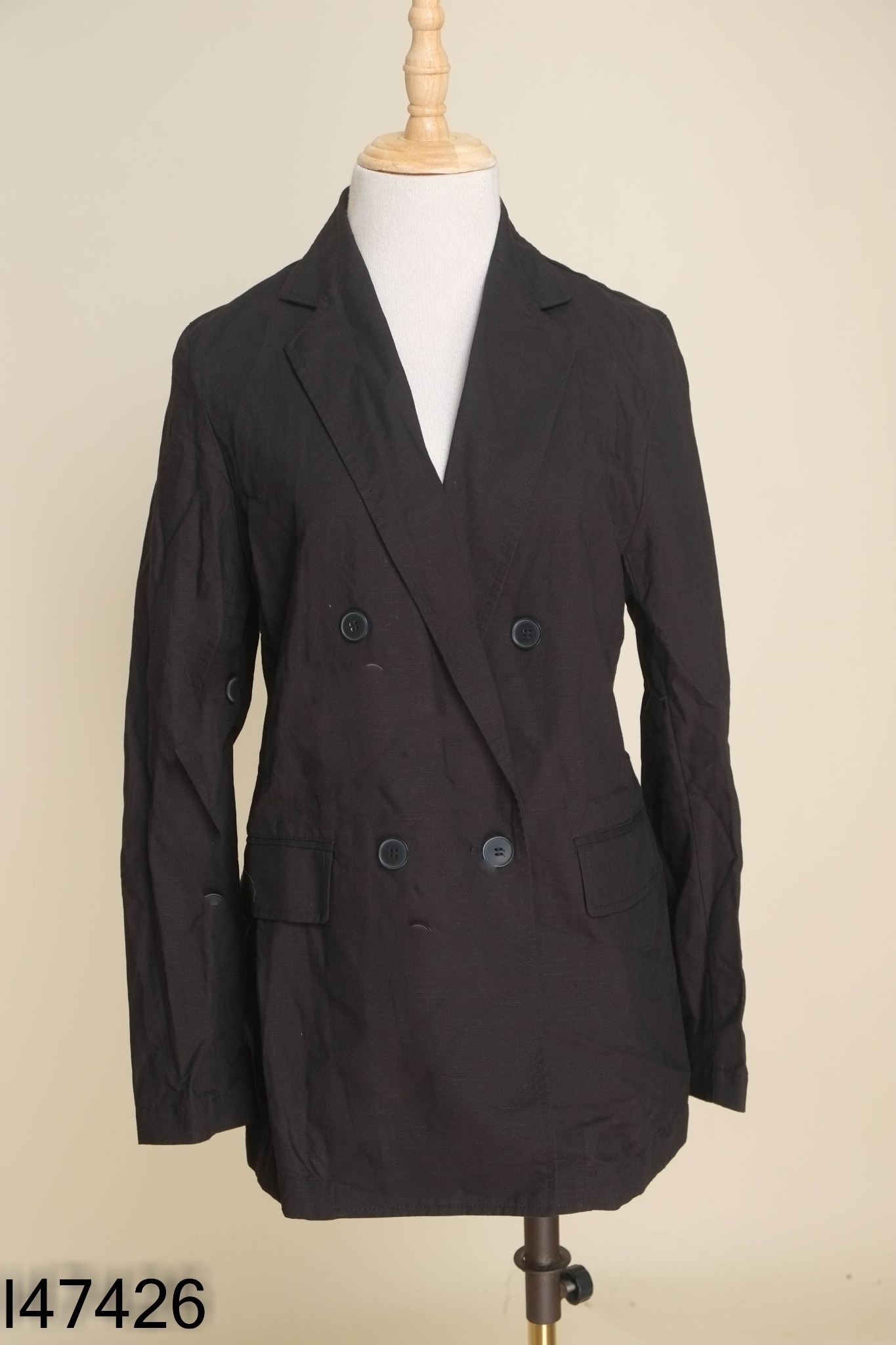 Blazer UNIQLO đen trơn