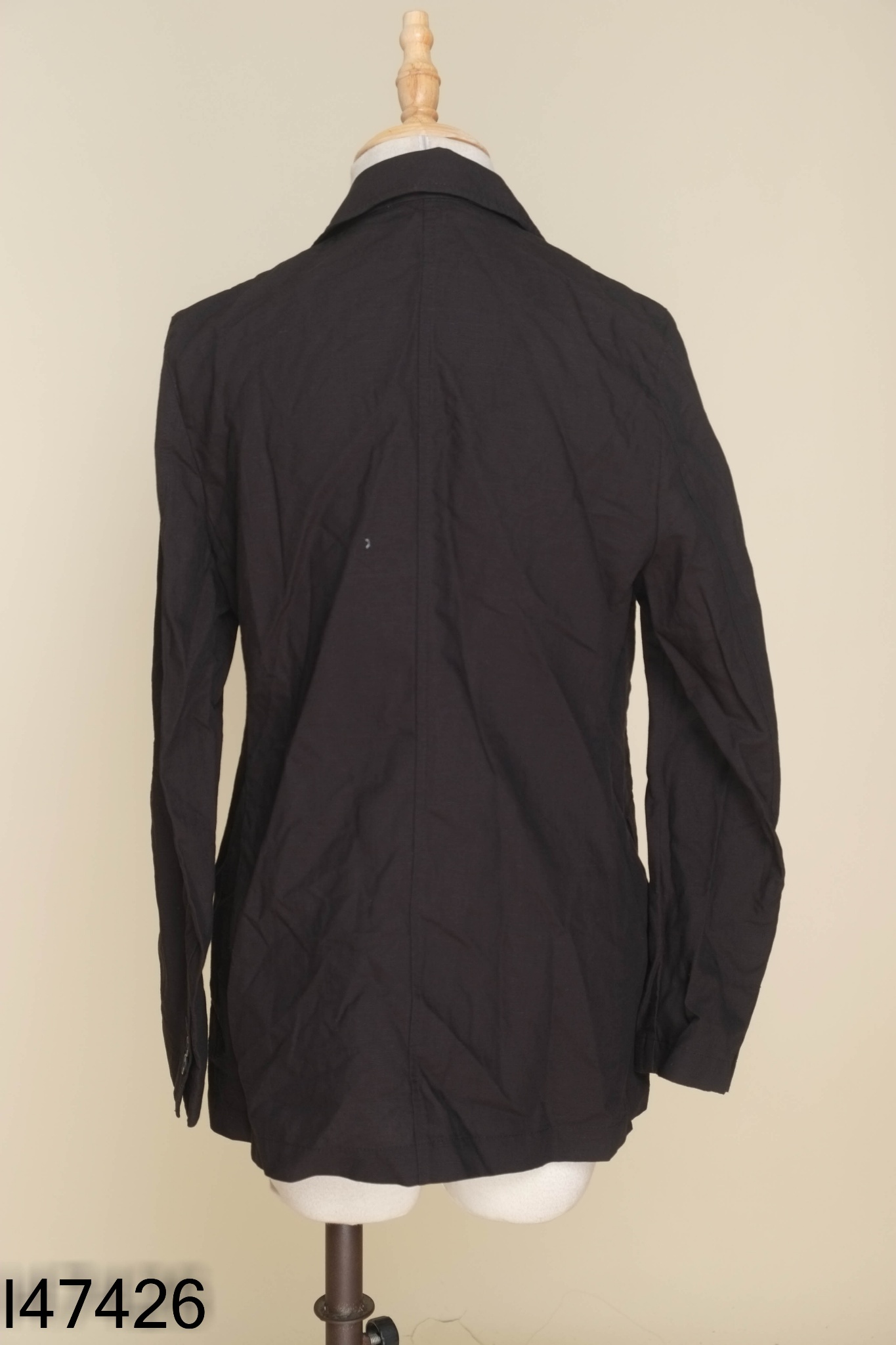Blazer UNIQLO đen trơn
