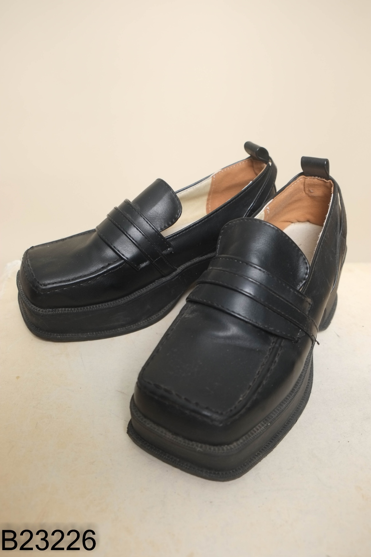 Giày oxford da đen đế cao