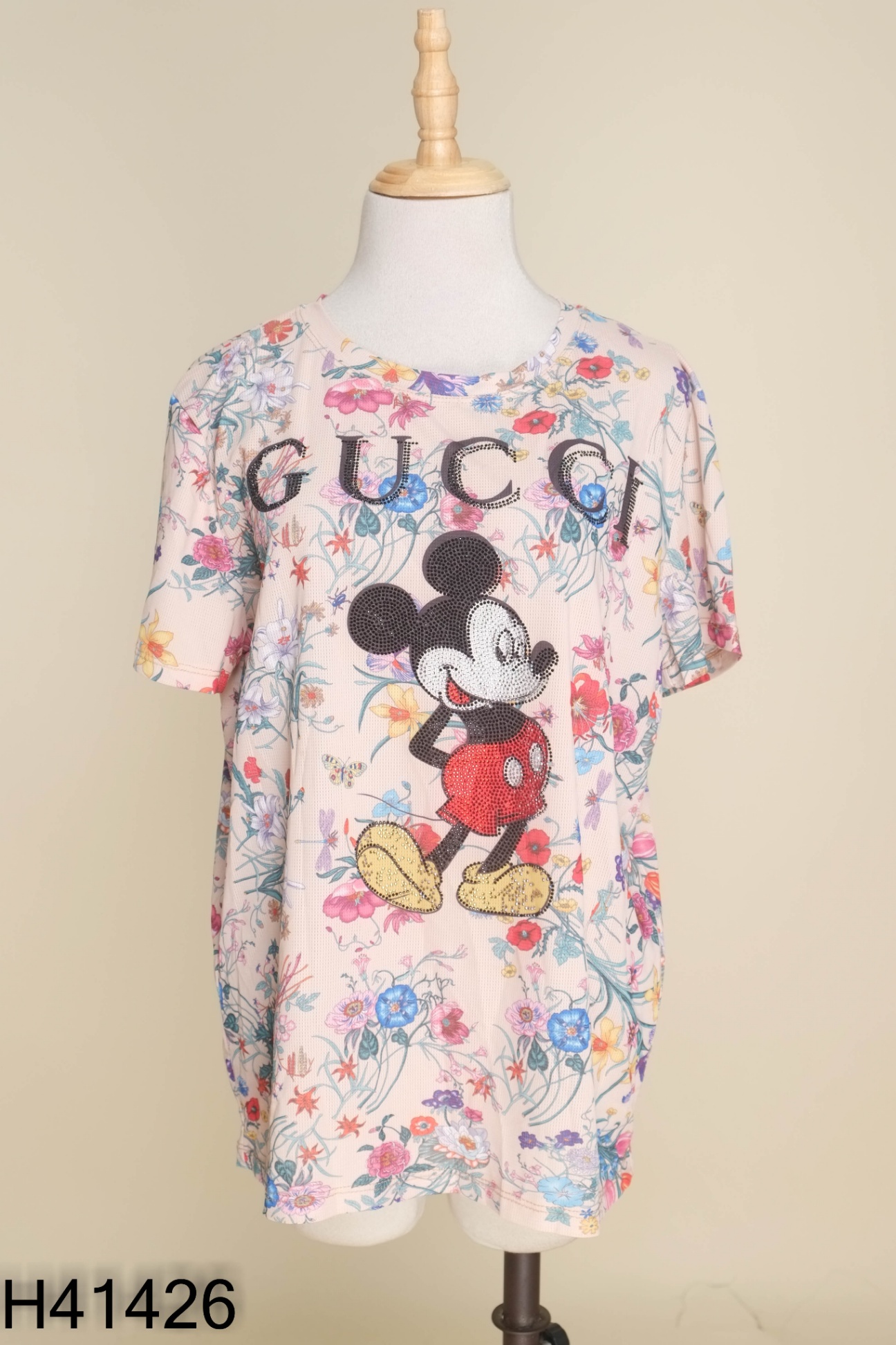Áo be hoa mickey