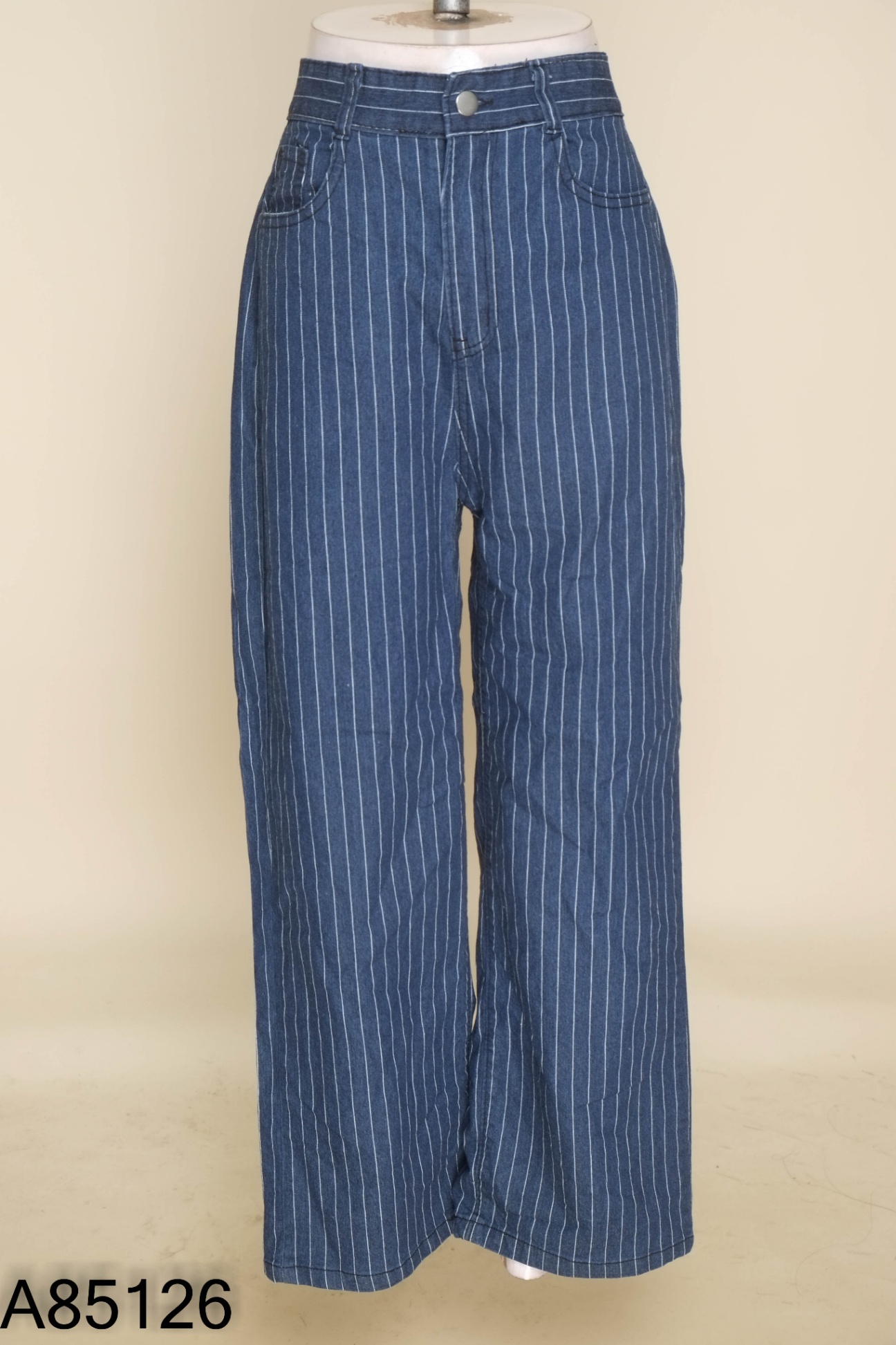 Quần culottes jeans xanh sọc trắng