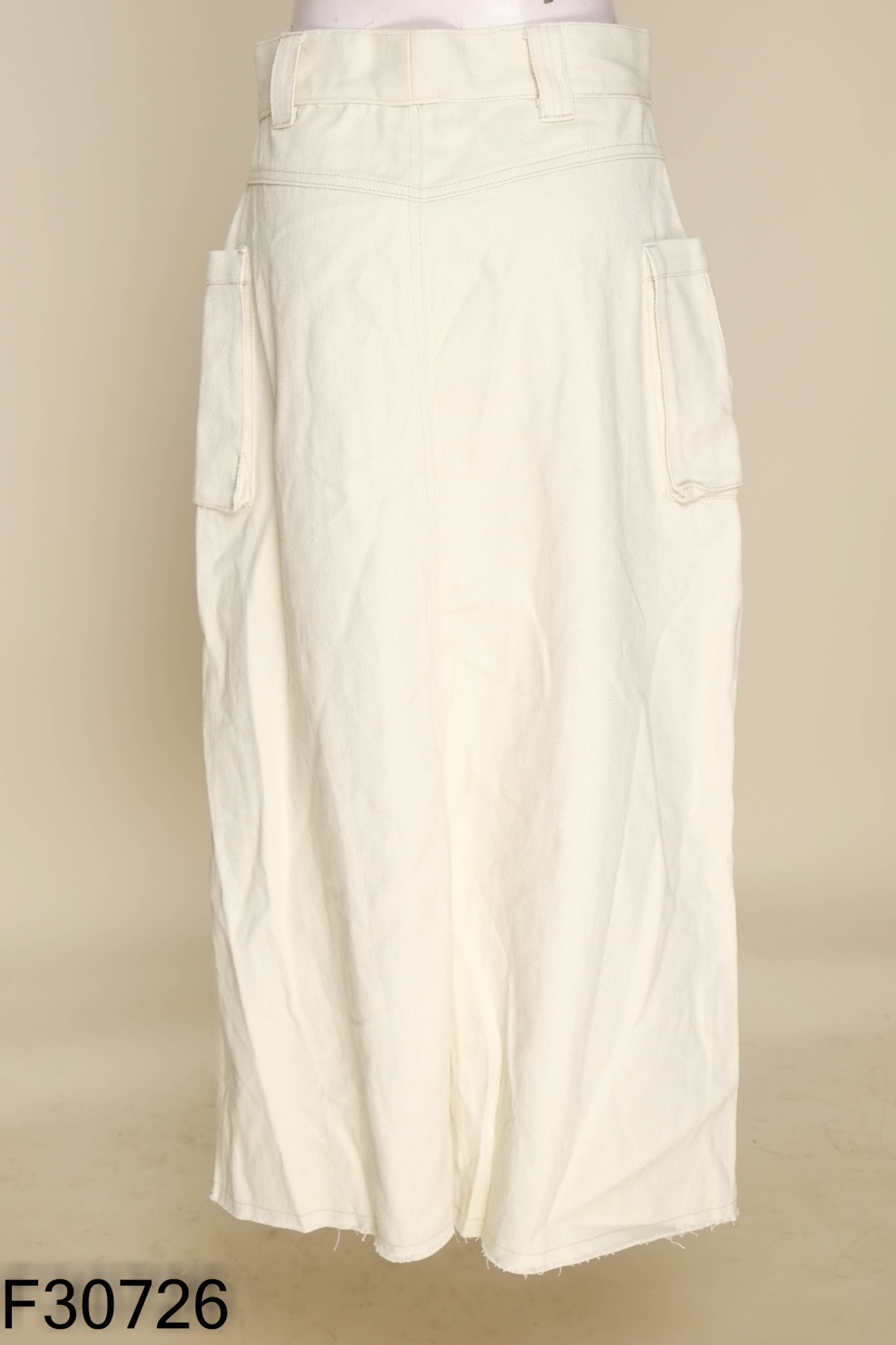 Chân váy jeans be