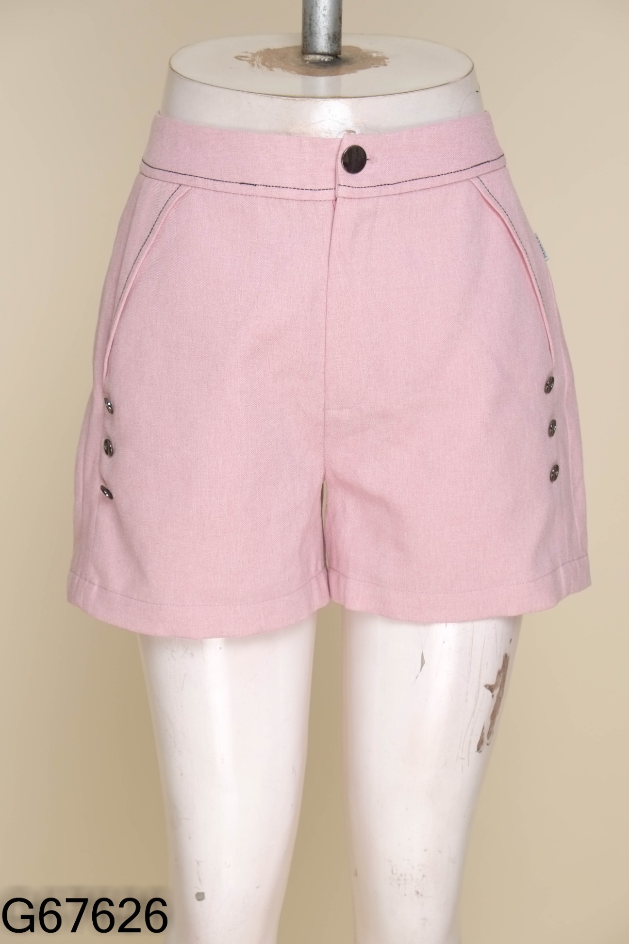 Quần shorts hồng PAMELA viền chỉ đen