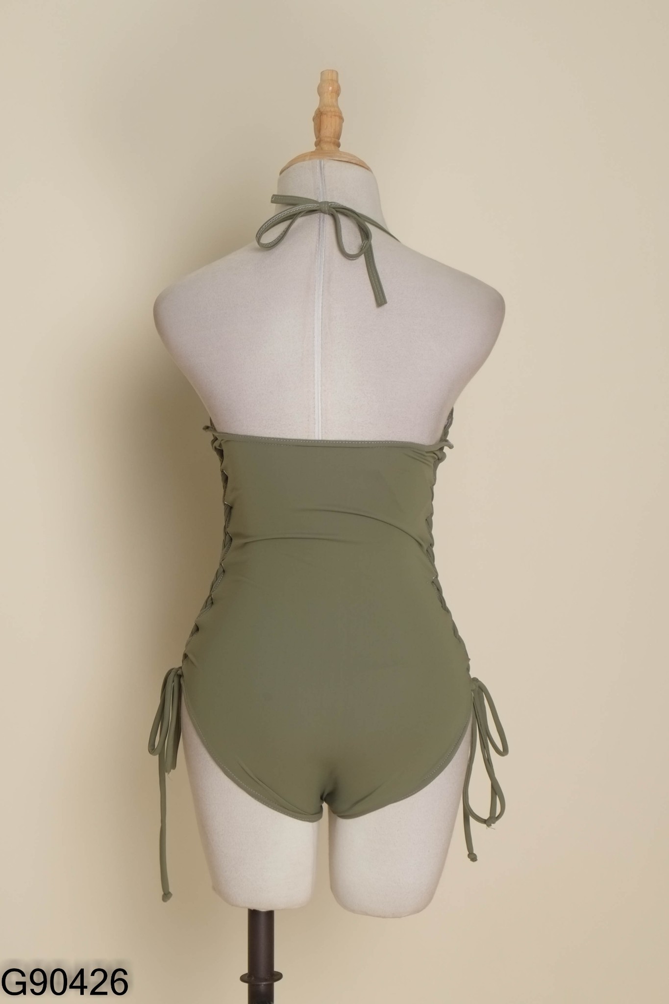 Bikini xanh phối dây