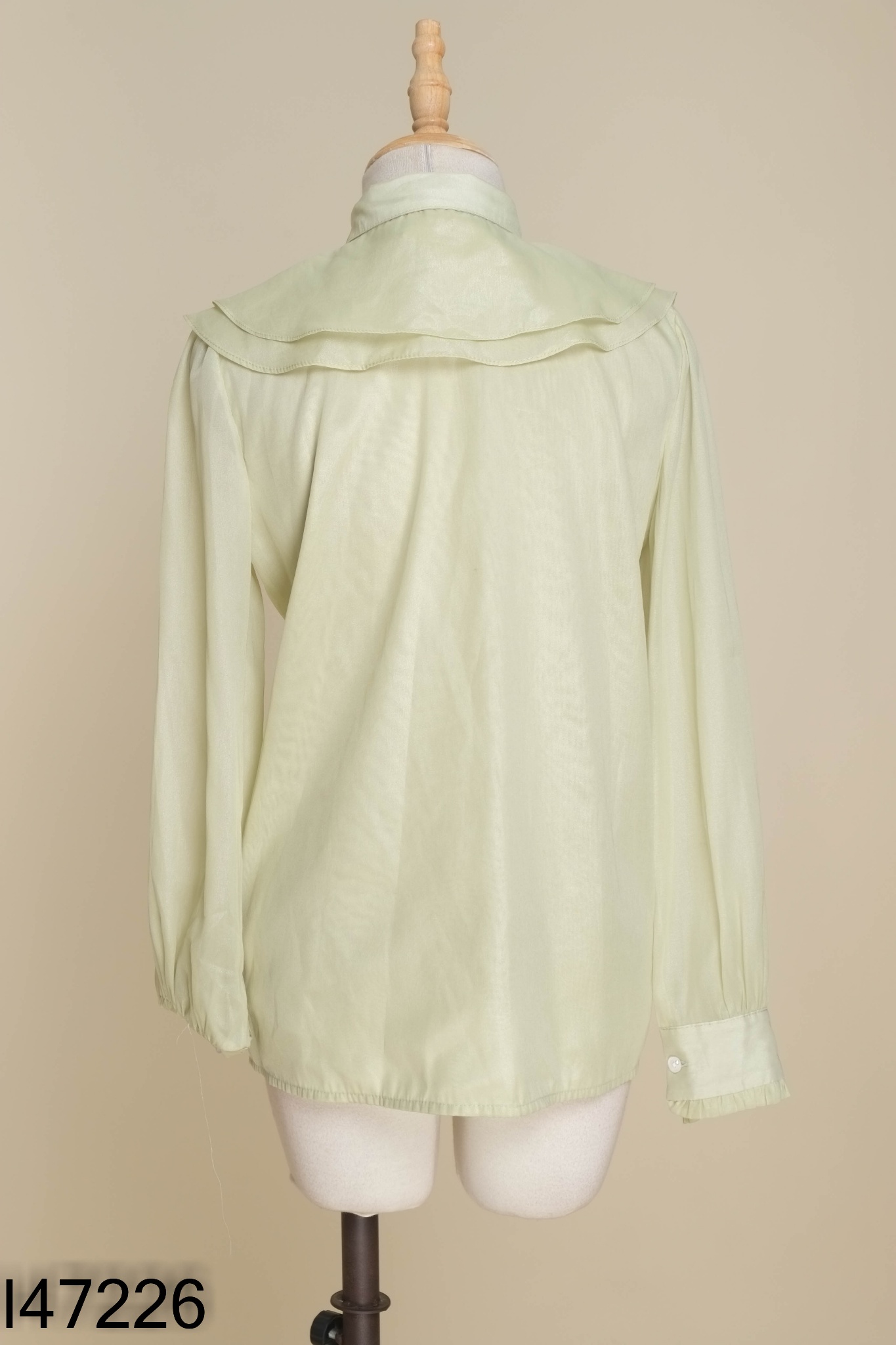 Áo tơ xanh VERO MODA cổ sen