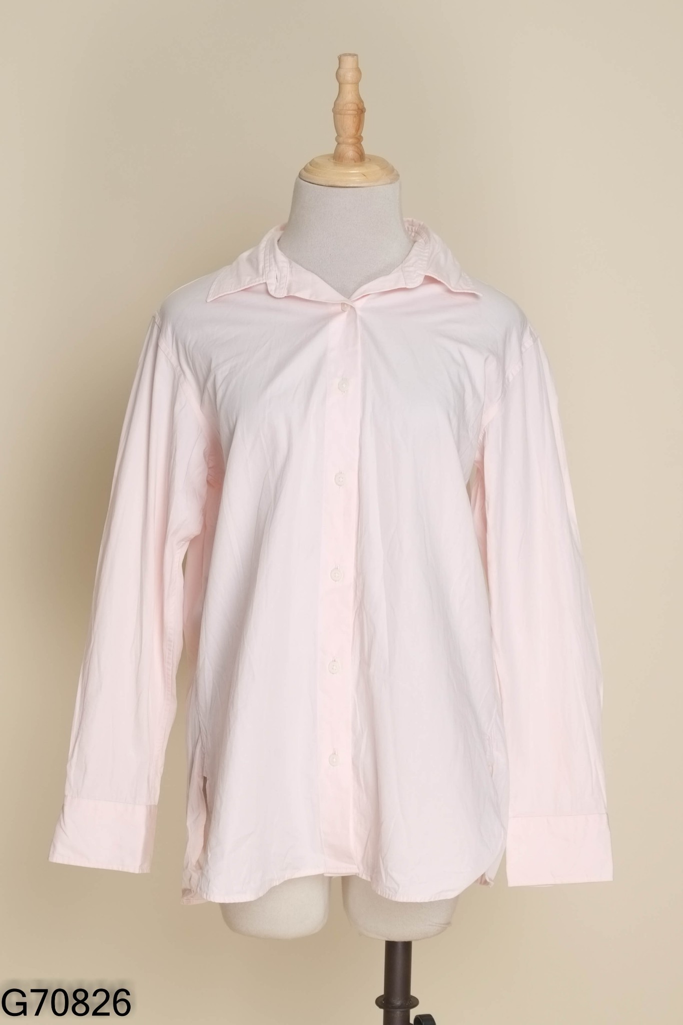 Áo sơ mi UNIQLO hồng nhạt