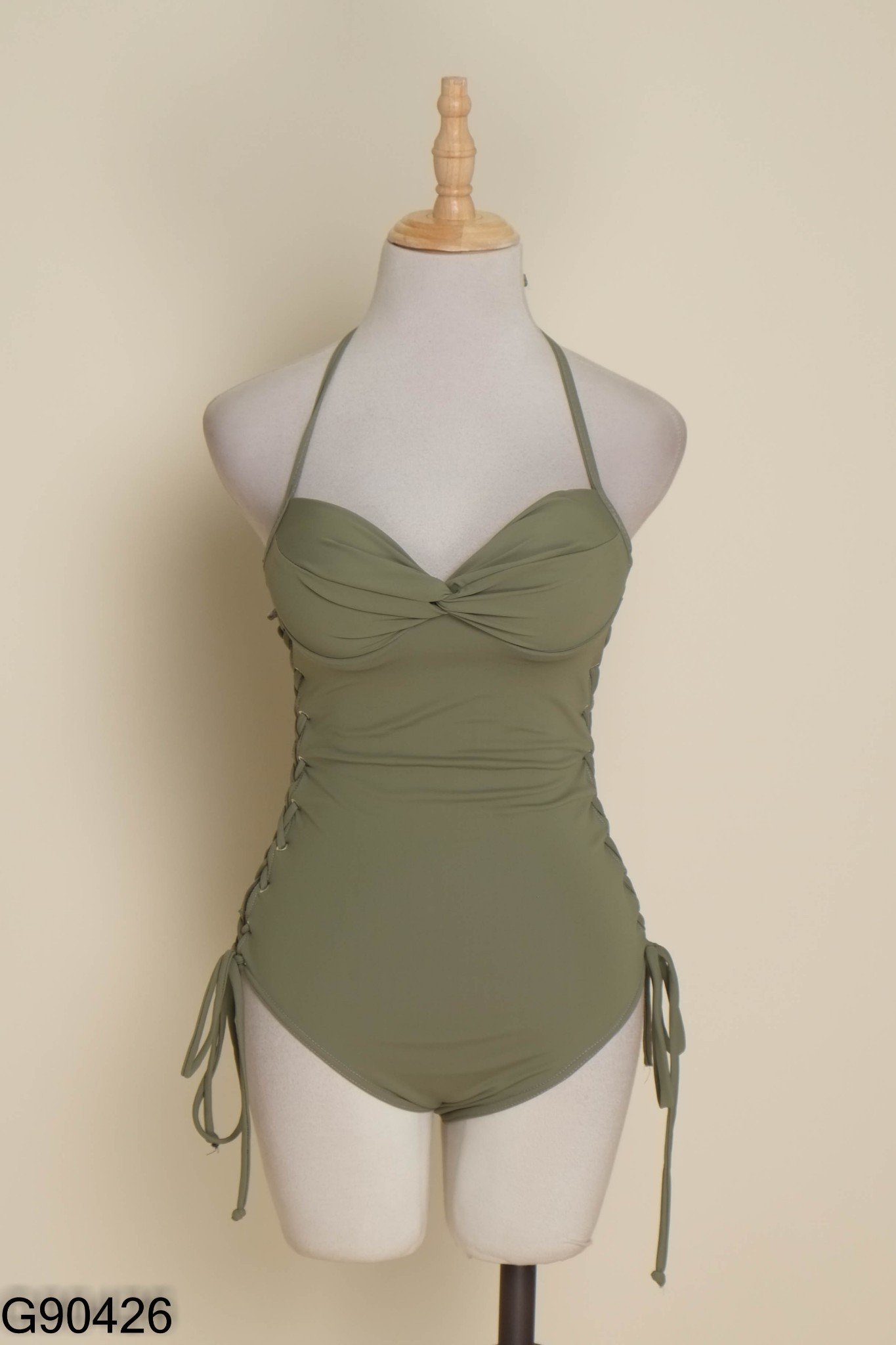 Bikini xanh phối dây