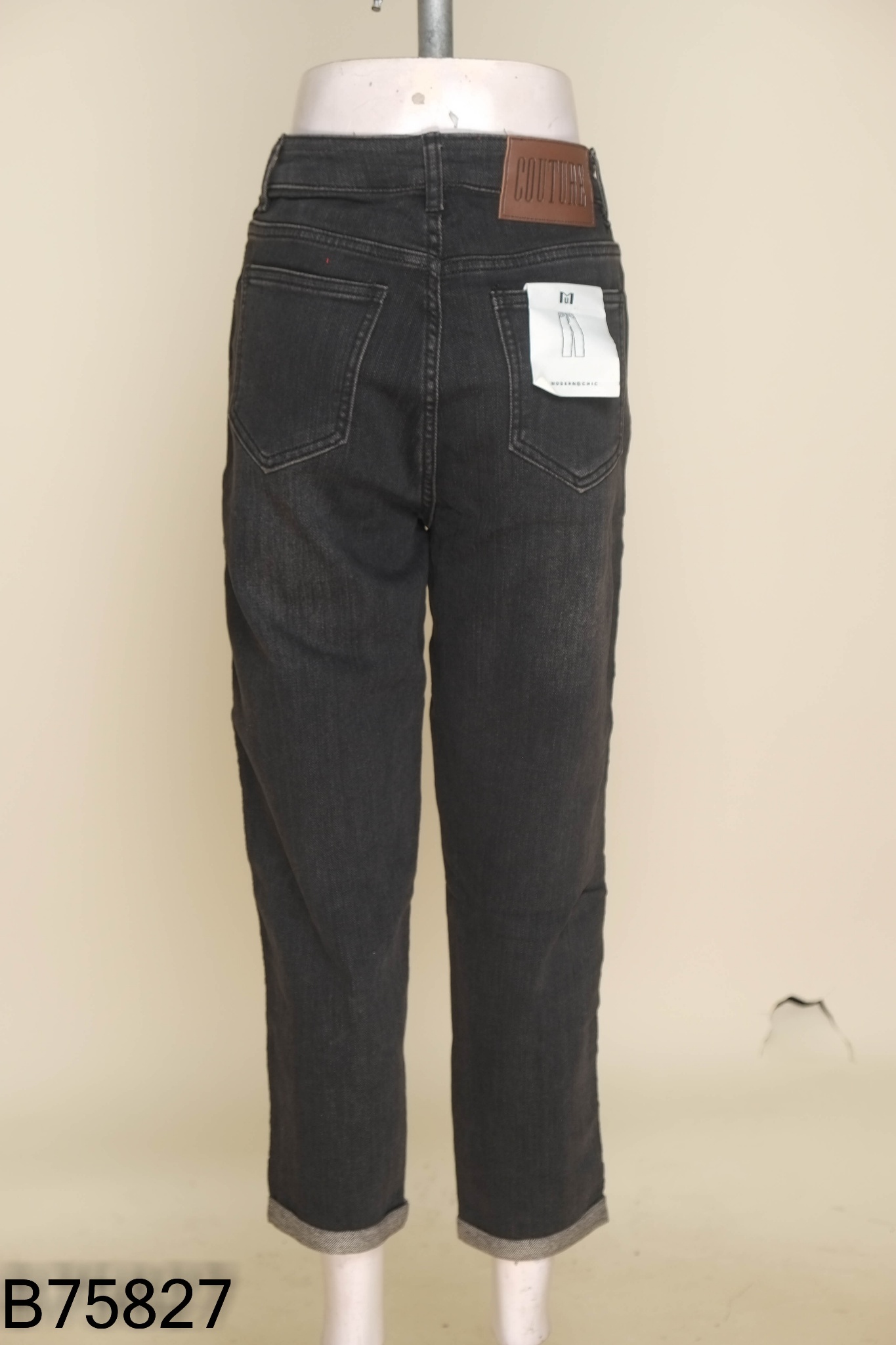 NEWTAG Quần jeans đen xắn gấu