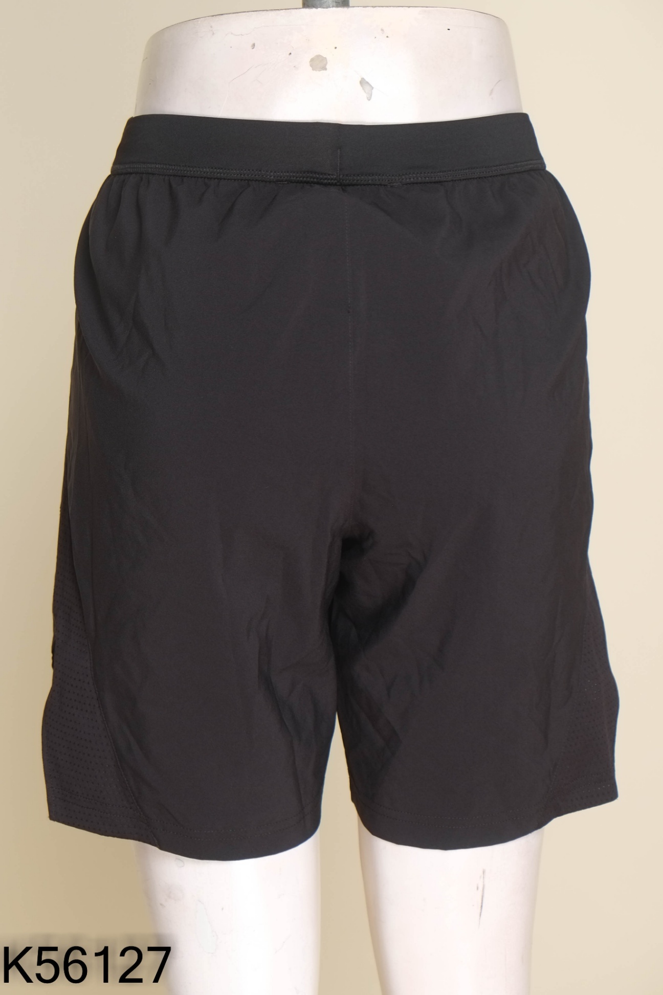 Quần REEBOK đen trơn