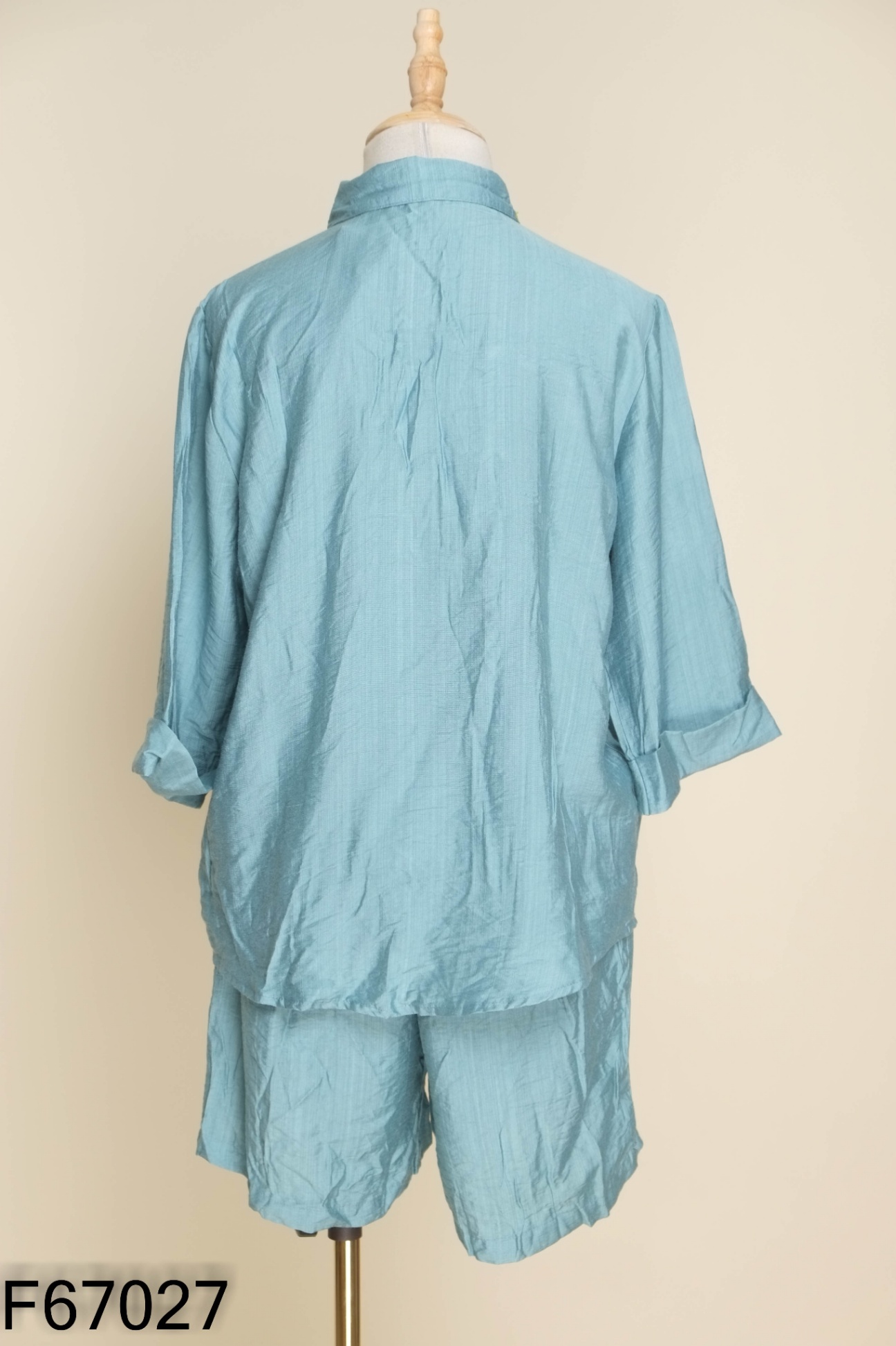 NEWTAG SET Áo xanh thêu hoa + quần short