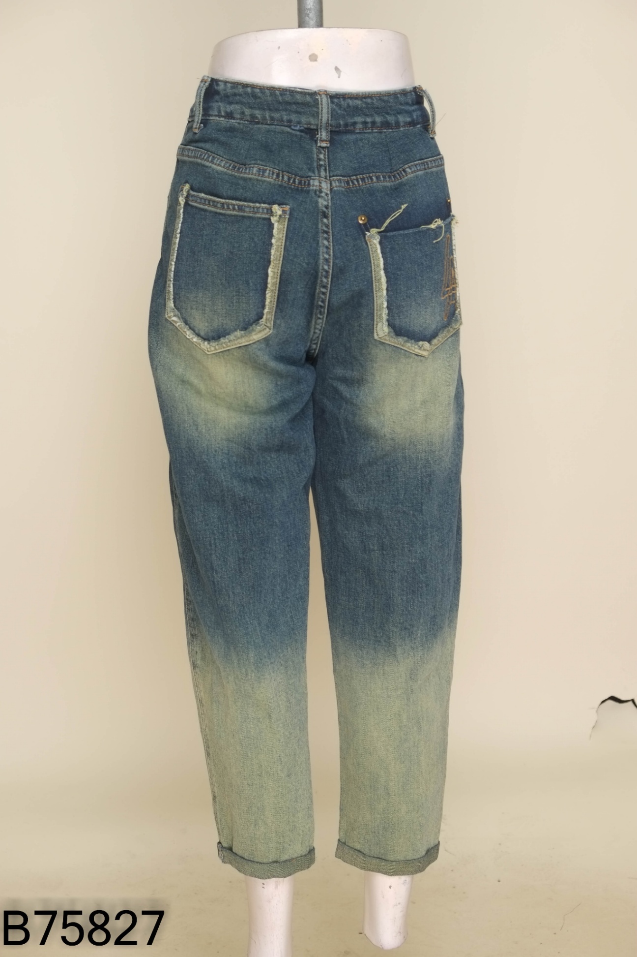 Quần baggy jeans vàng xanh