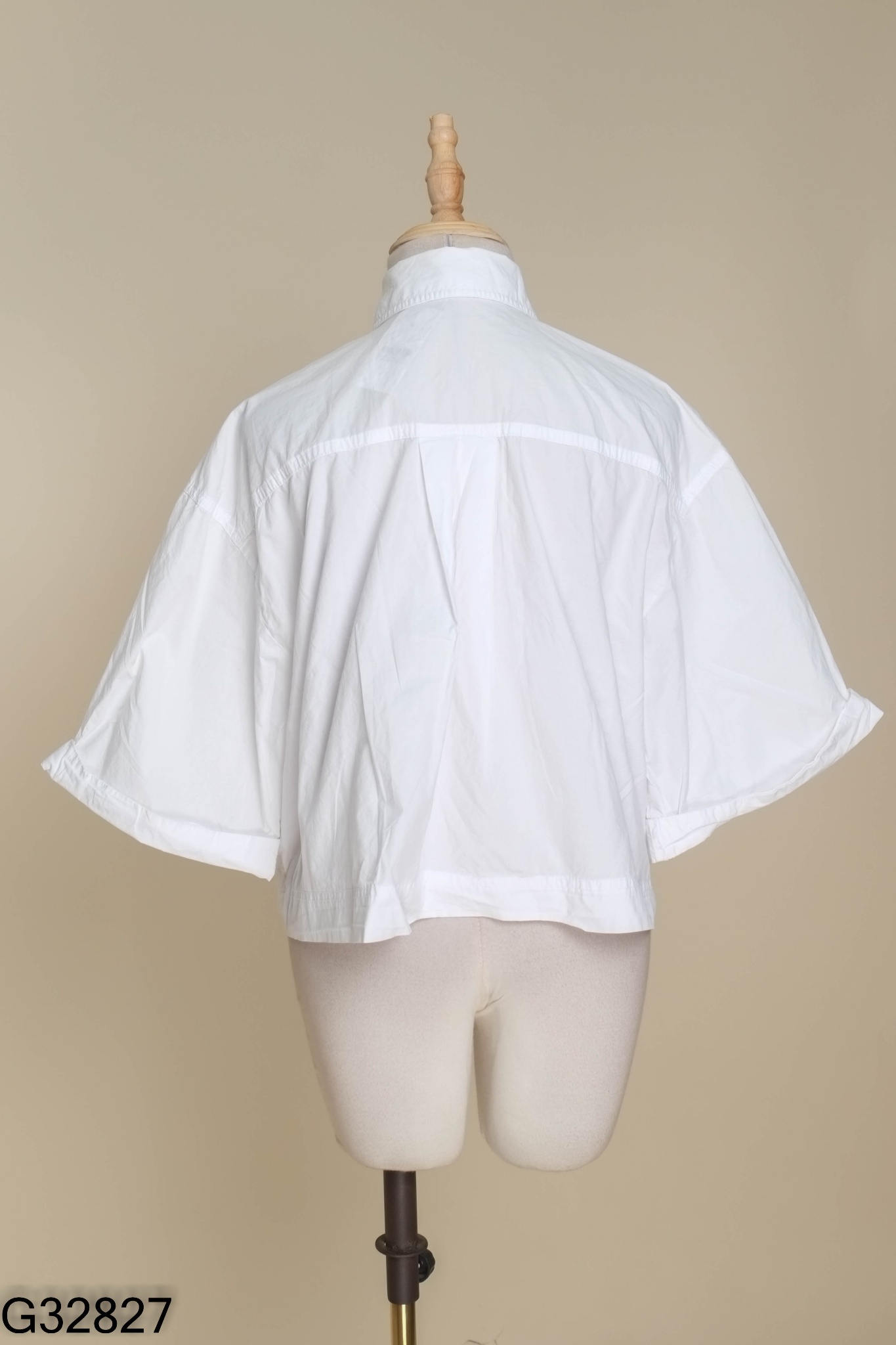 Áo sơ mi trắng ZARA (cắt tag)