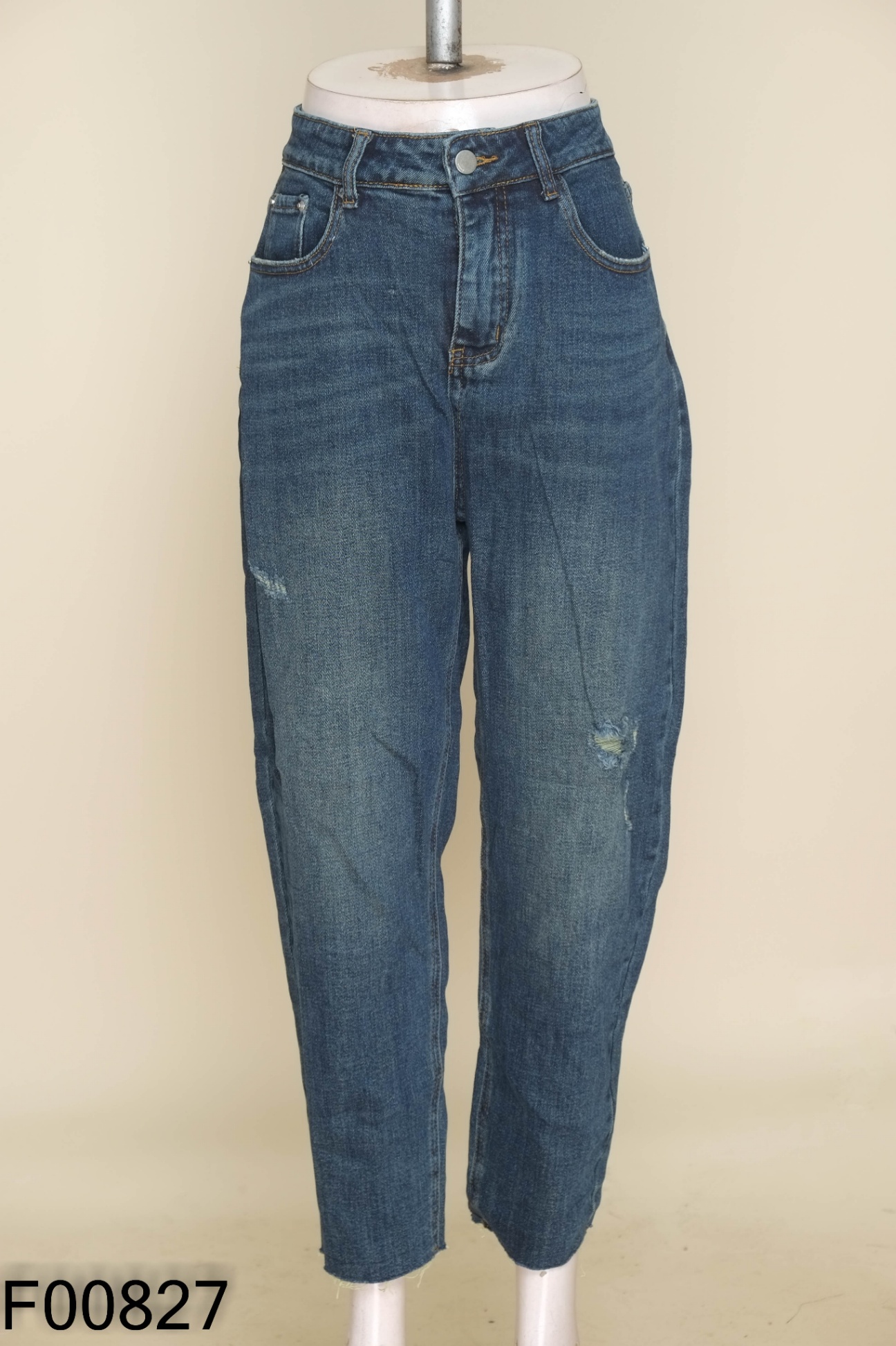 NEWTAG Quần jeans xanh rách