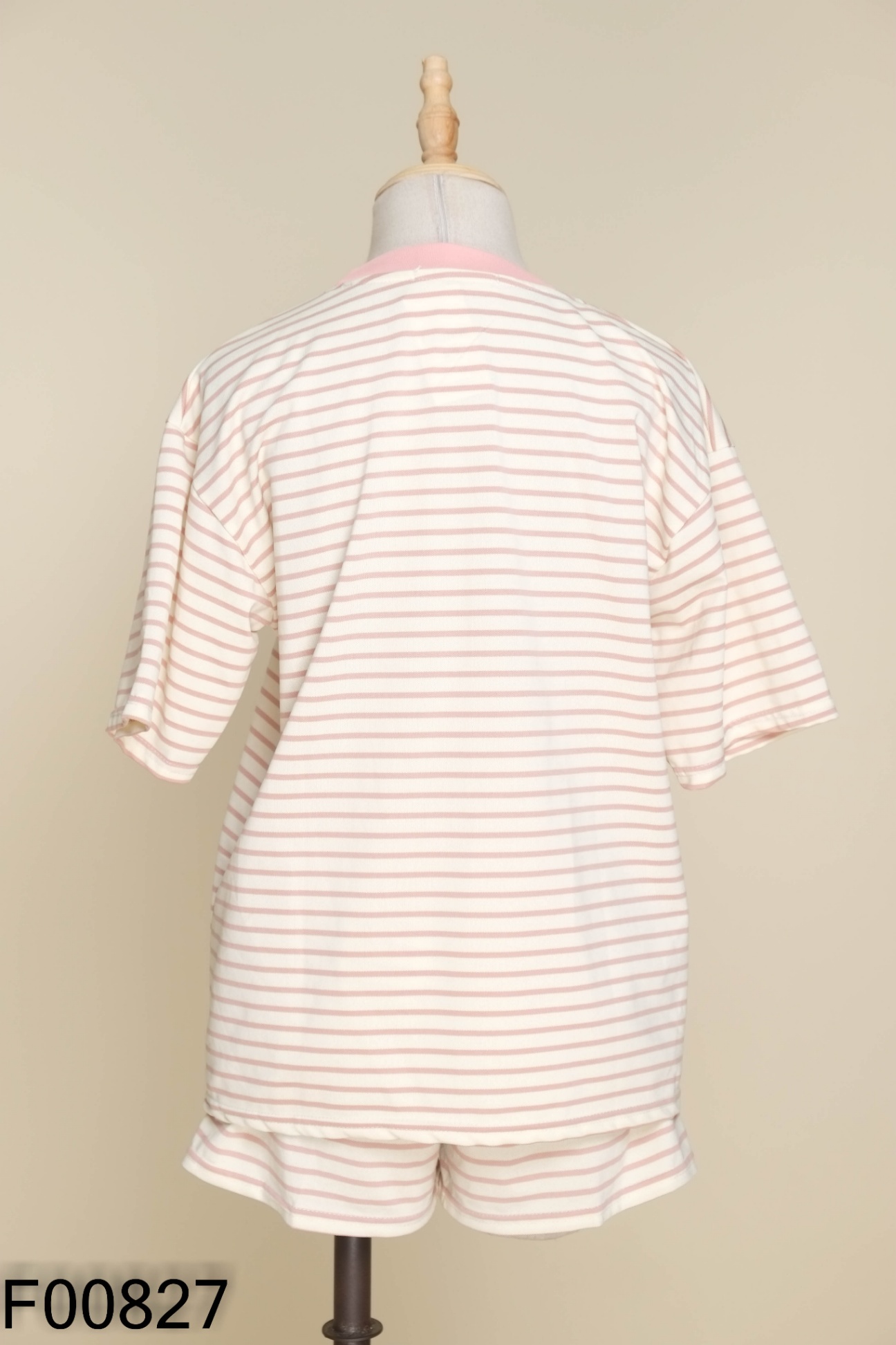SET Áo thun + quần short be kẻ hồng