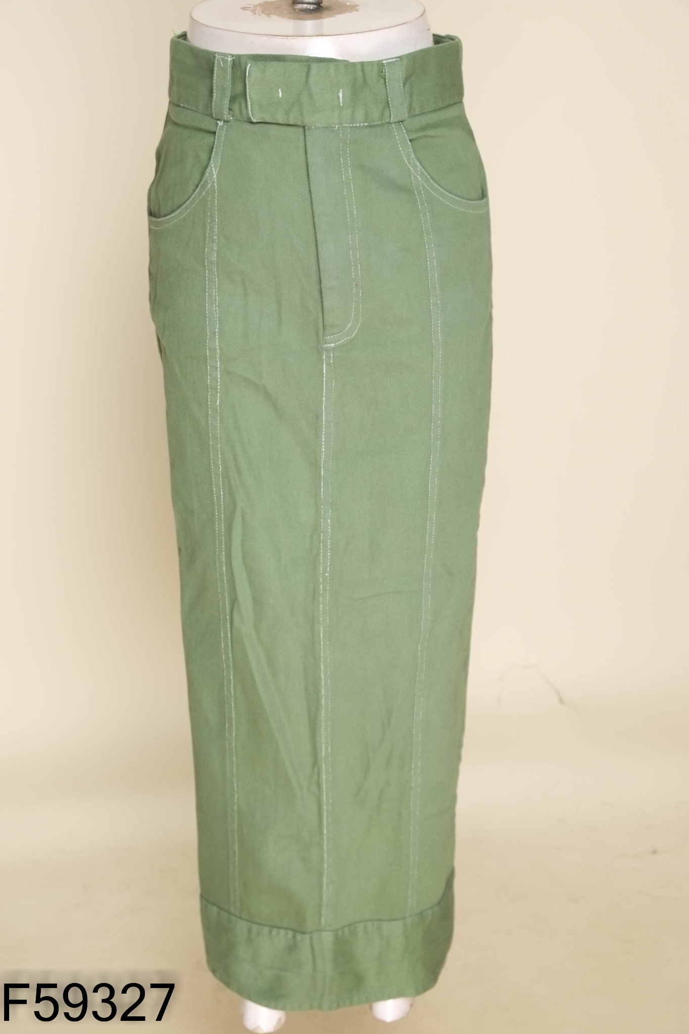 Chân váy jeans xanh lá