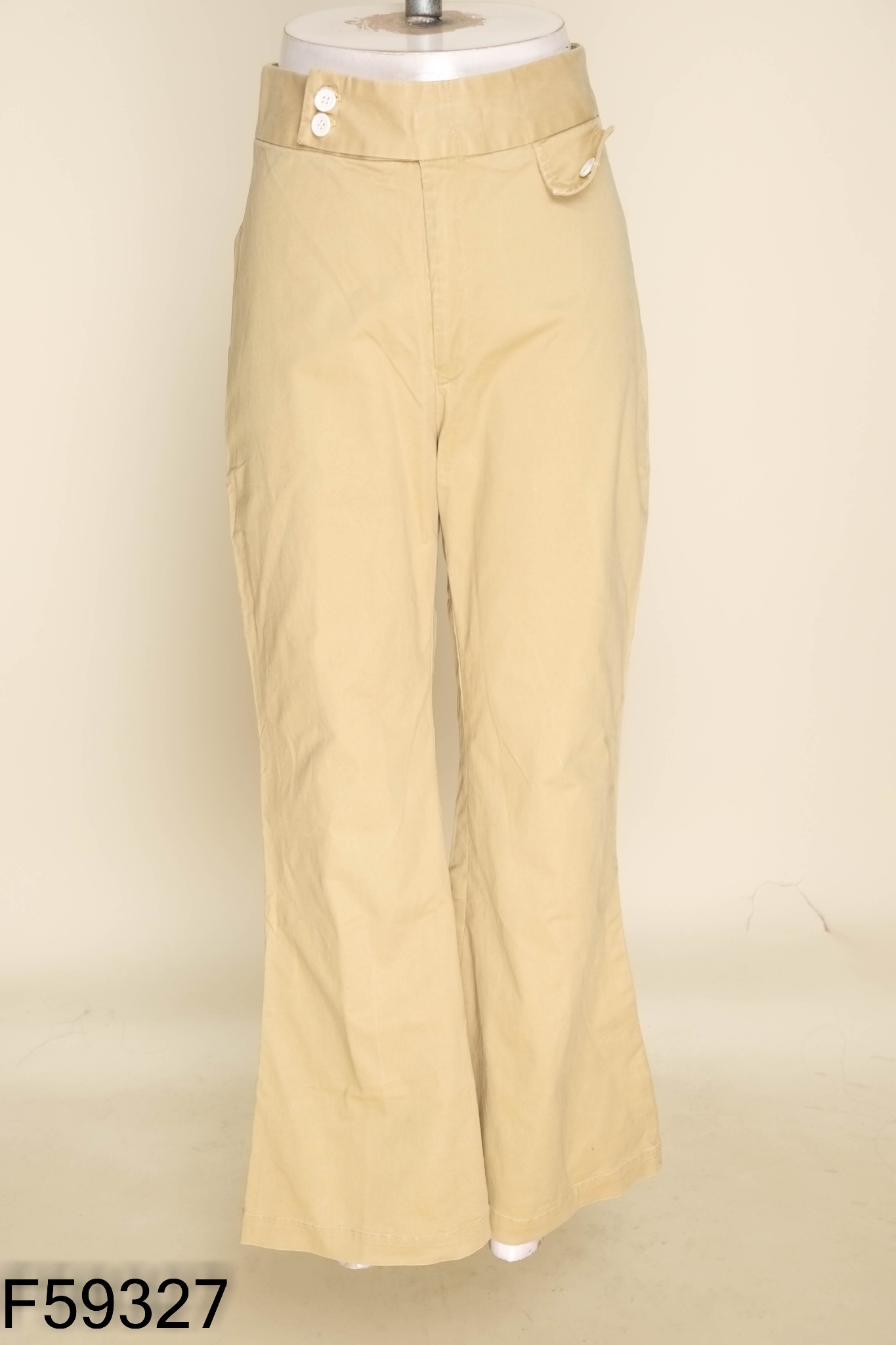 Quần kaki be COCOSIN 2 cúc