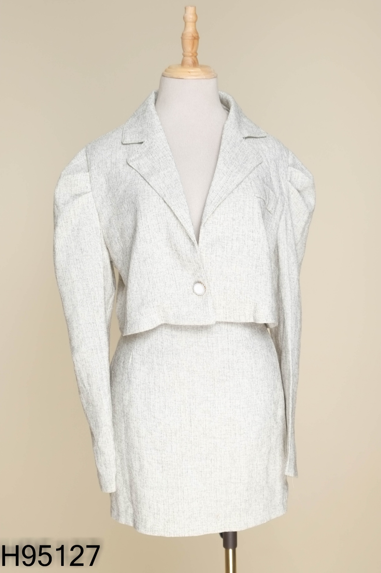 SET Dạ be chấm đen áo blazer + chân váy