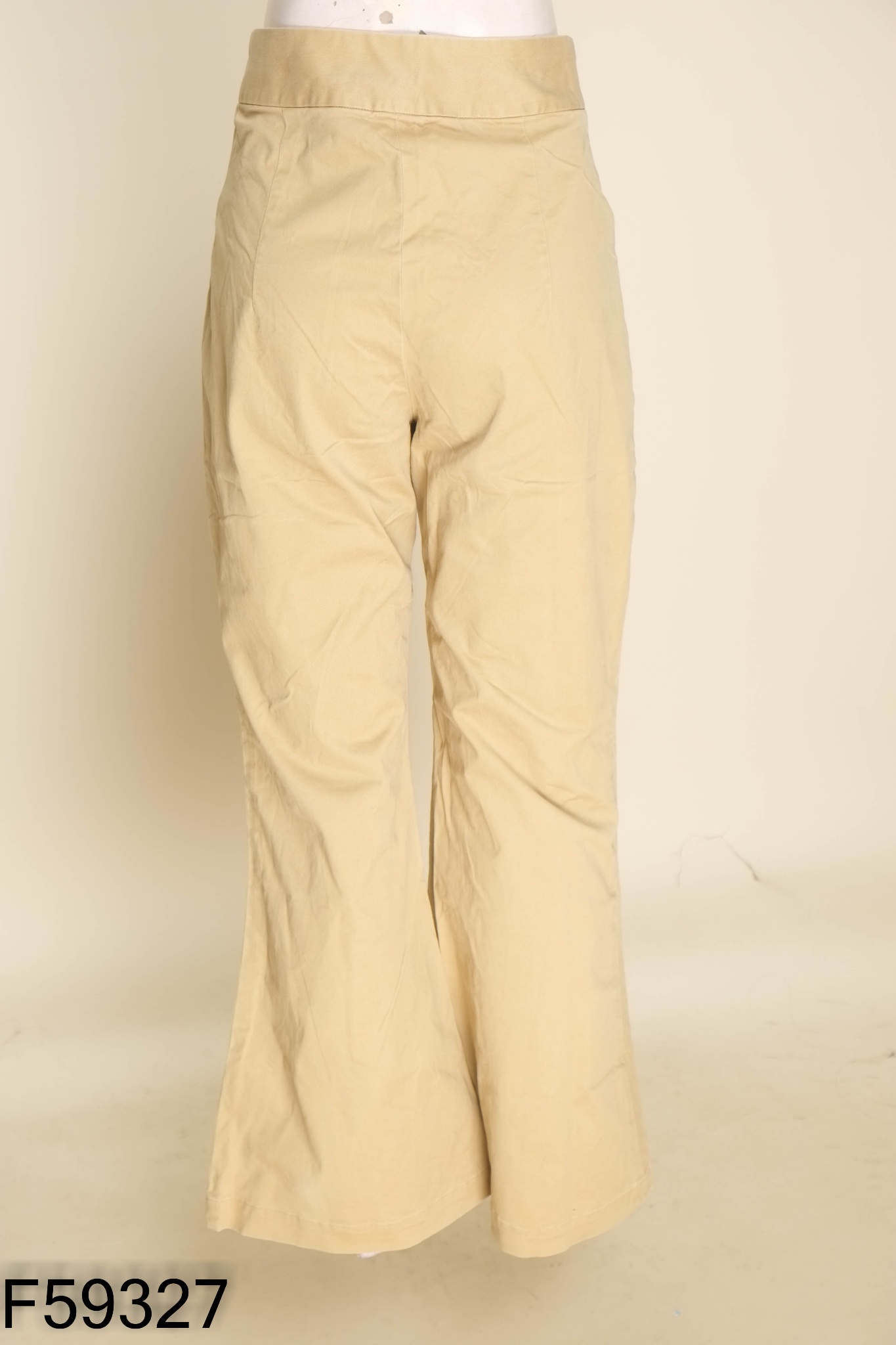 Quần kaki be COCOSIN 2 cúc