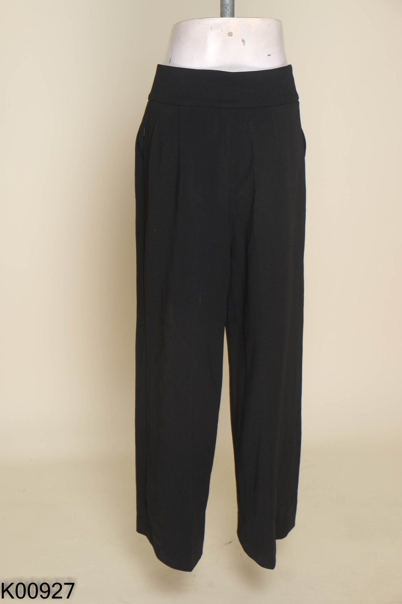 Quần C'CHAT culottes vải đen