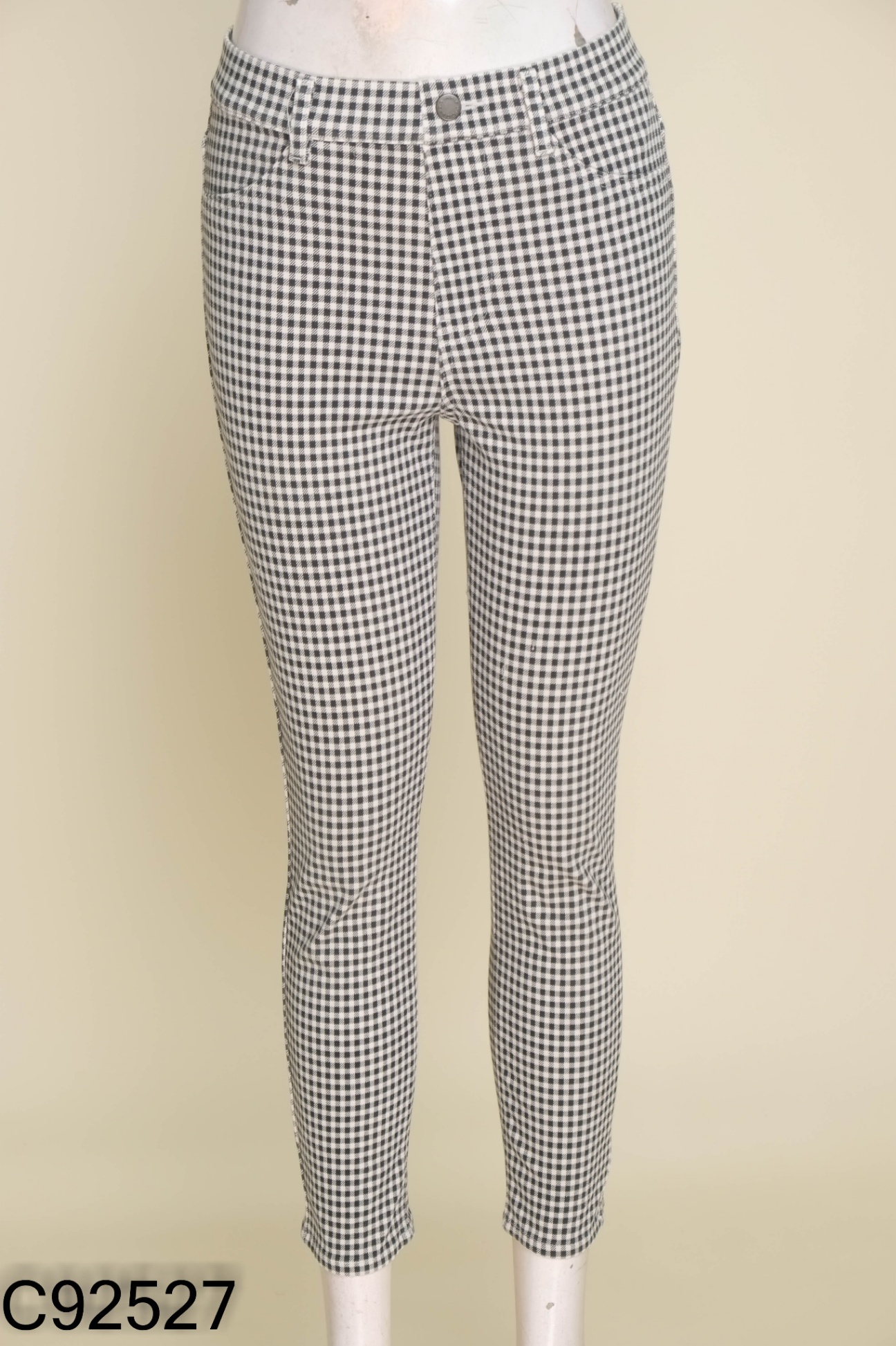 Quần UNIQLO xám be