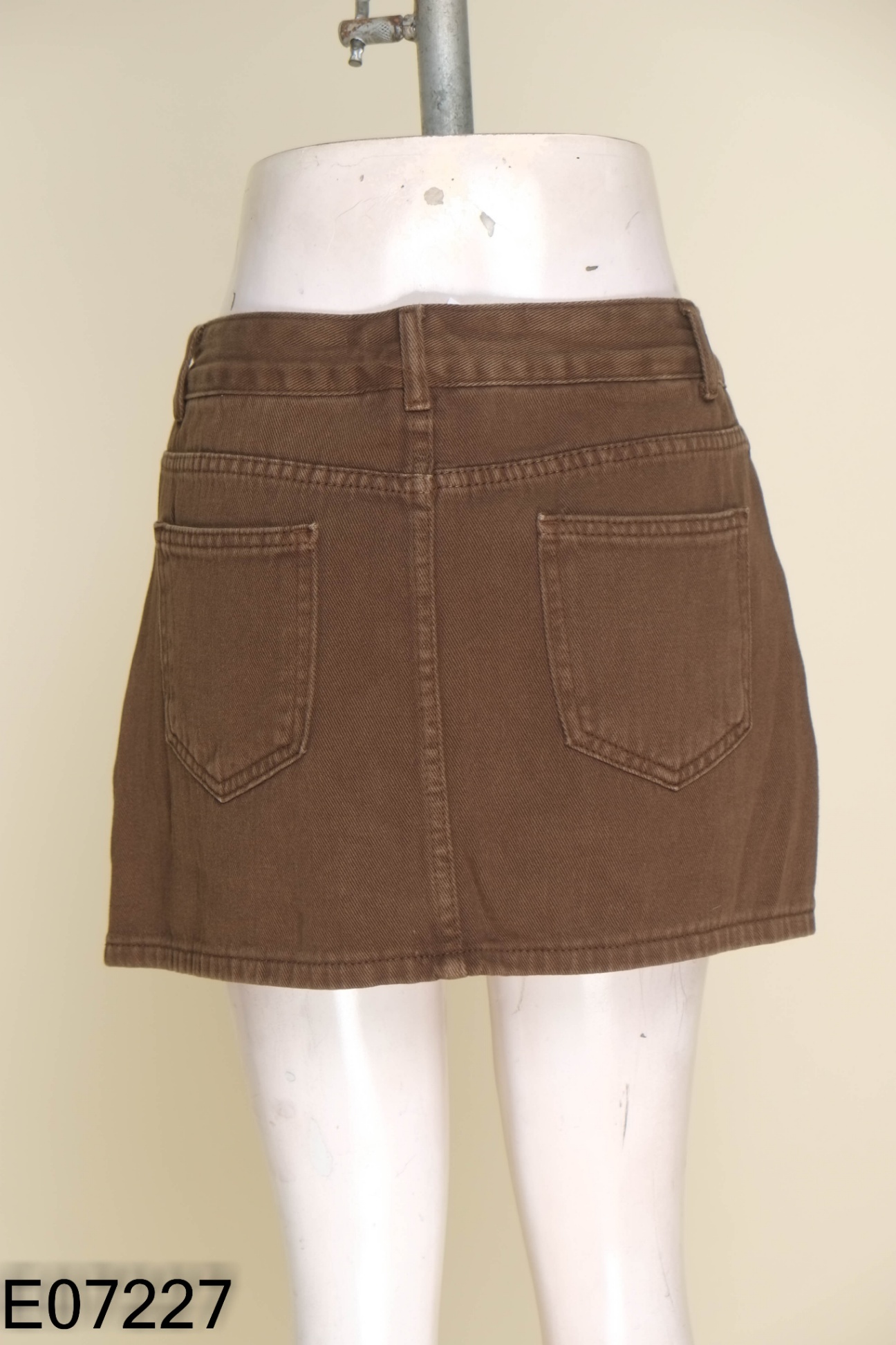 Chân váy jeans nâu