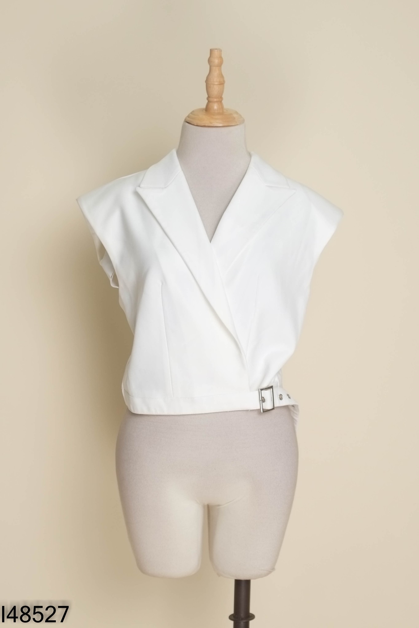 Áo gile trắng cổ vest