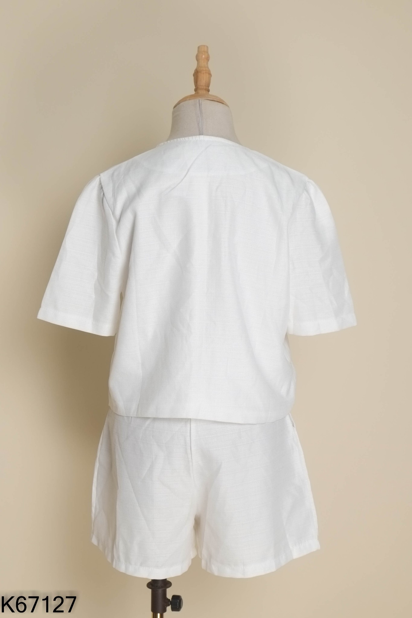 SET Áo blazer + quần short trắng