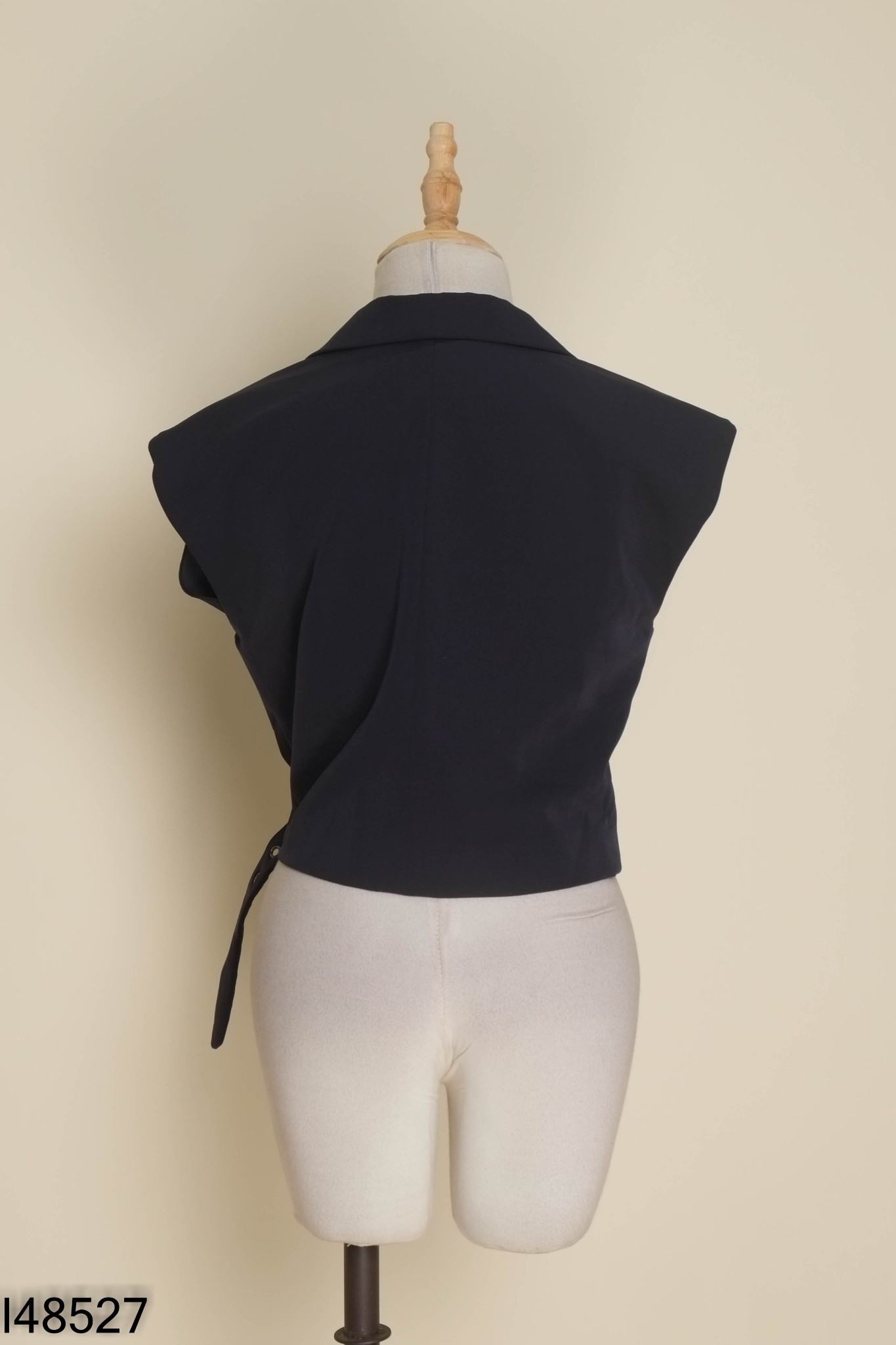Áo gile xanh than cổ vest